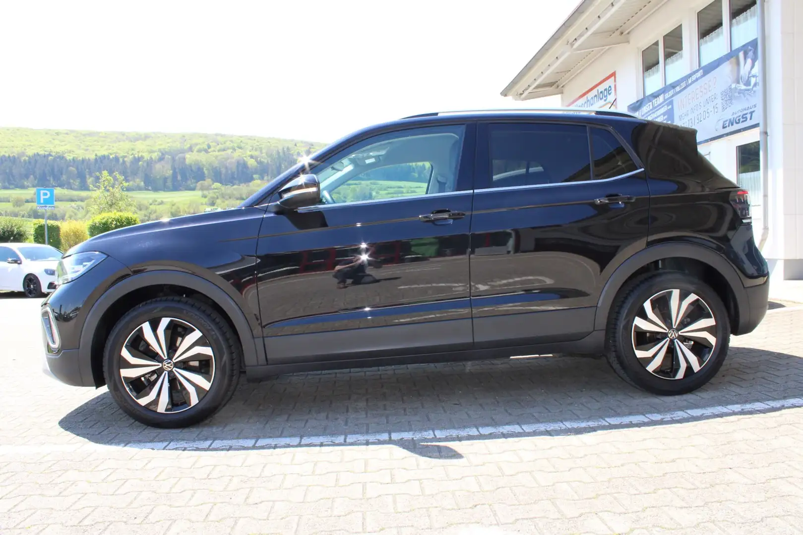 Volkswagen T-Cross 1.0 TSI Style 7 Gg DSG NAVI LED-MATRIX SH 17" Schwarz - 2