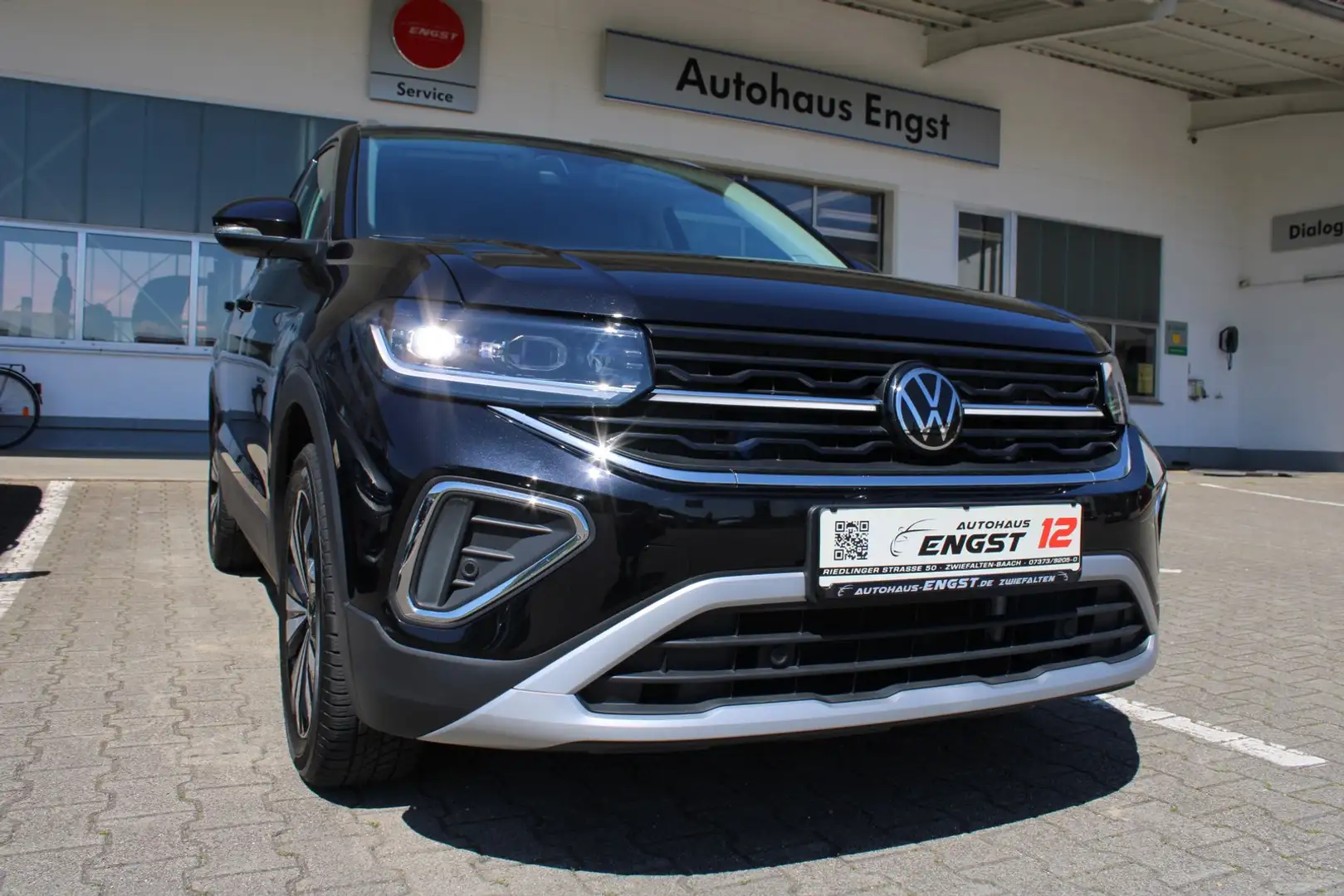 Volkswagen T-Cross 1.0 TSI Style 7 Gg DSG NAVI LED-MATRIX SH 17" Schwarz - 1
