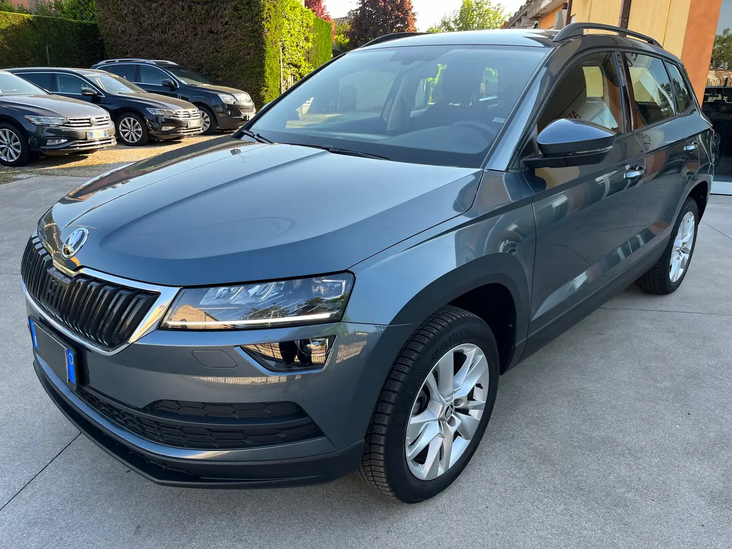 Skoda Karoq 2.0 tdi evo Ambition 115cv TELECAMERA, CAR PLAY! Grigio - 1