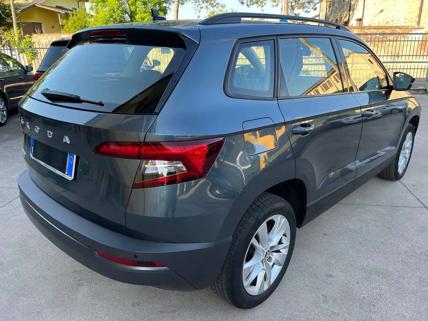 Skoda Karoq 2.0 tdi evo Ambition 115cv TELECAMERA, CAR PLAY! Grigio - 2