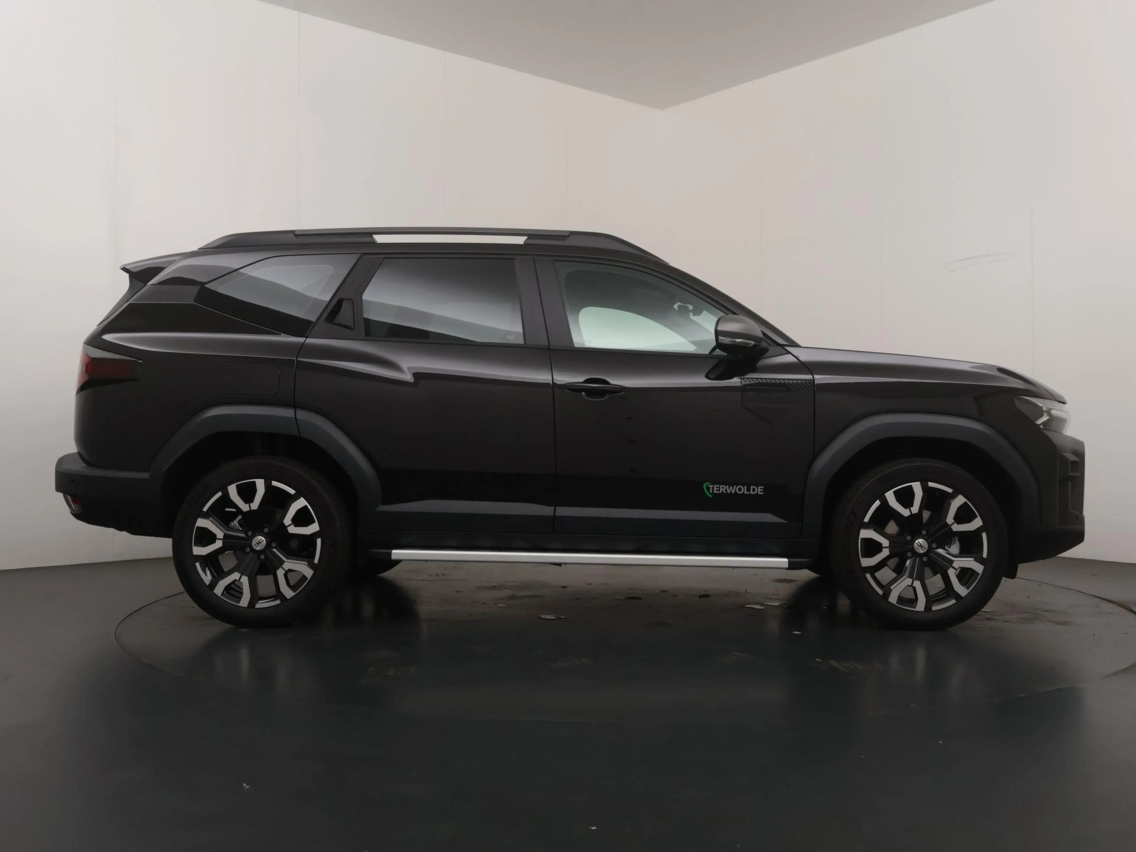 Dacia Bigster 1.8 Hybrid 155 Expression | Pack Assist | Noir Nac — photo 6