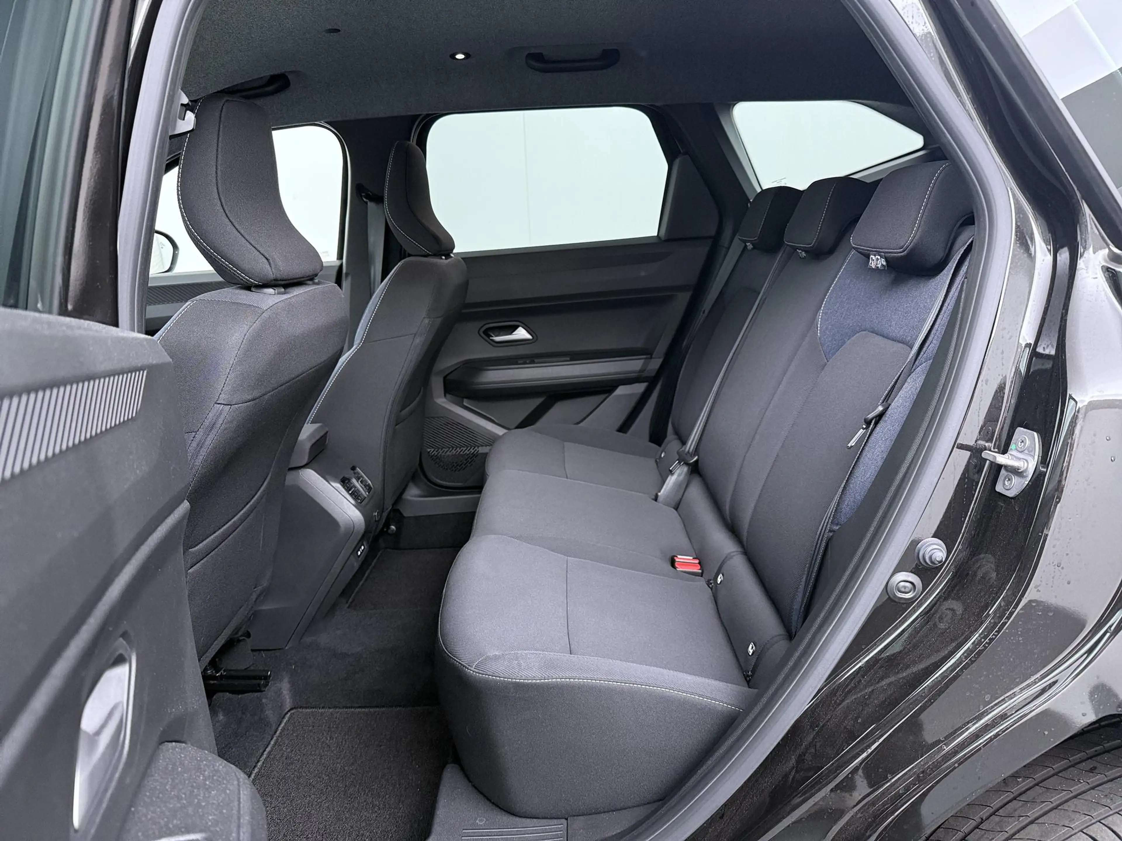 Dacia Bigster 1.8 Hybrid 155 Expression | Pack Assist | Noir Nac — photo 14