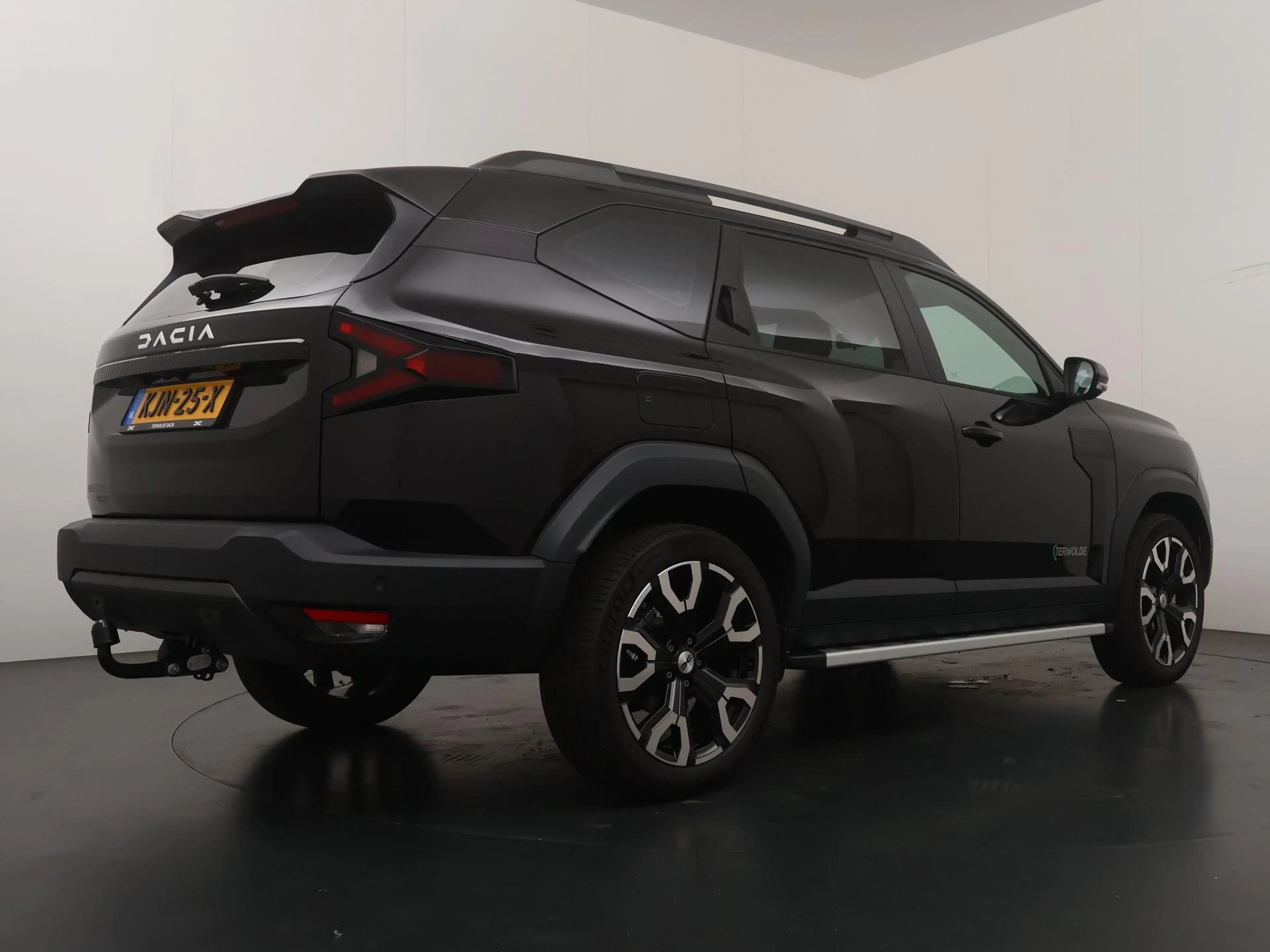 Dacia Bigster 1.8 Hybrid 155 Expression | Pack Assist | Noir Nac — photo 5
