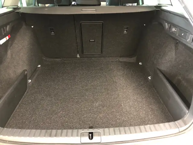 Skoda Octavia view 11