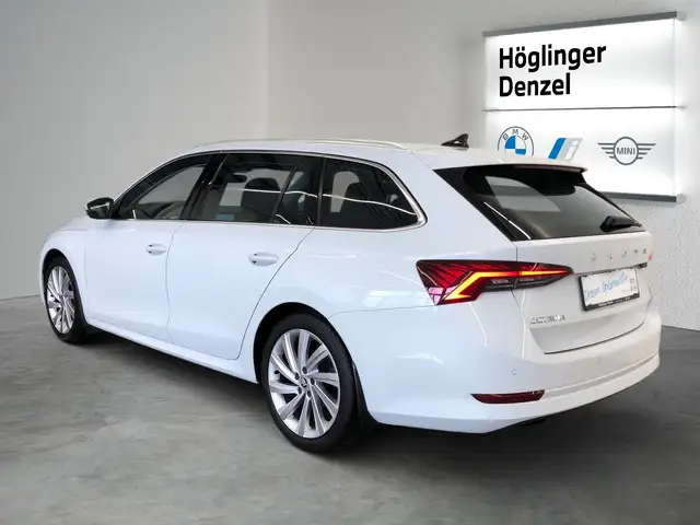 Skoda Octavia view 10