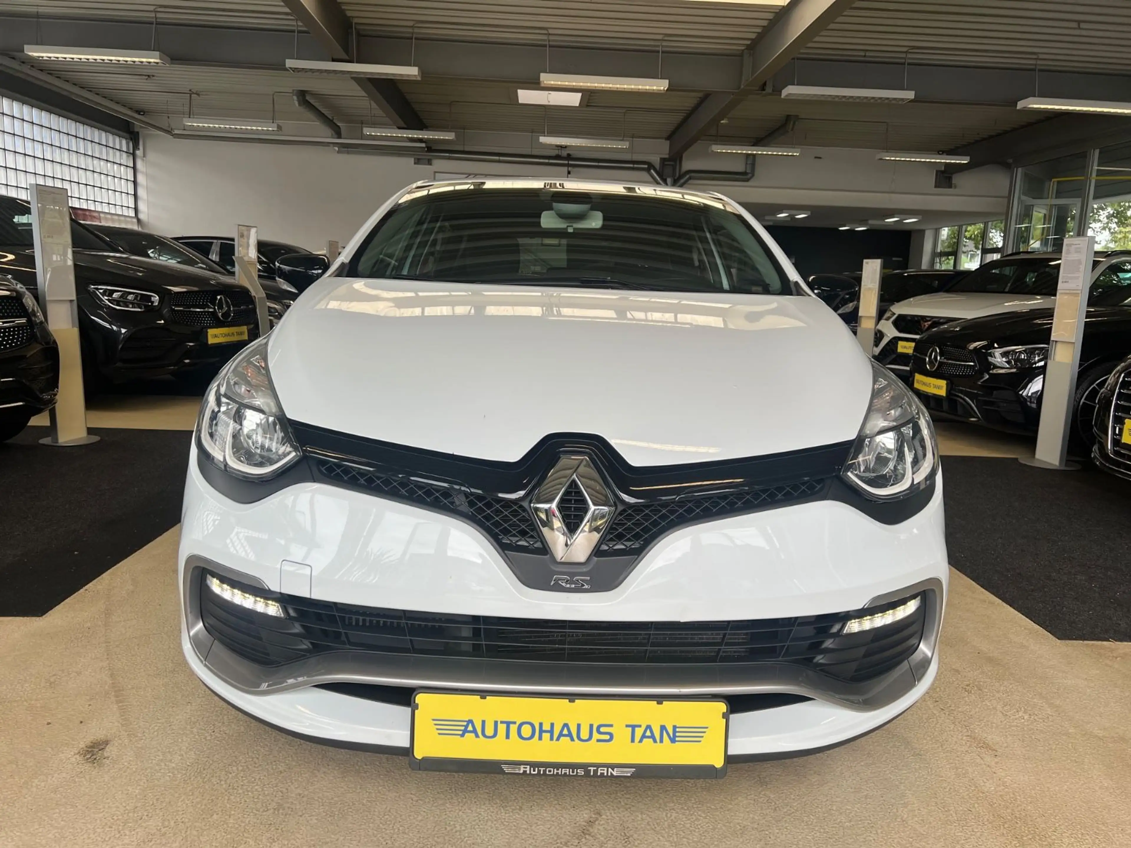 Renault Clio IV RS Renault Sport — photo 2