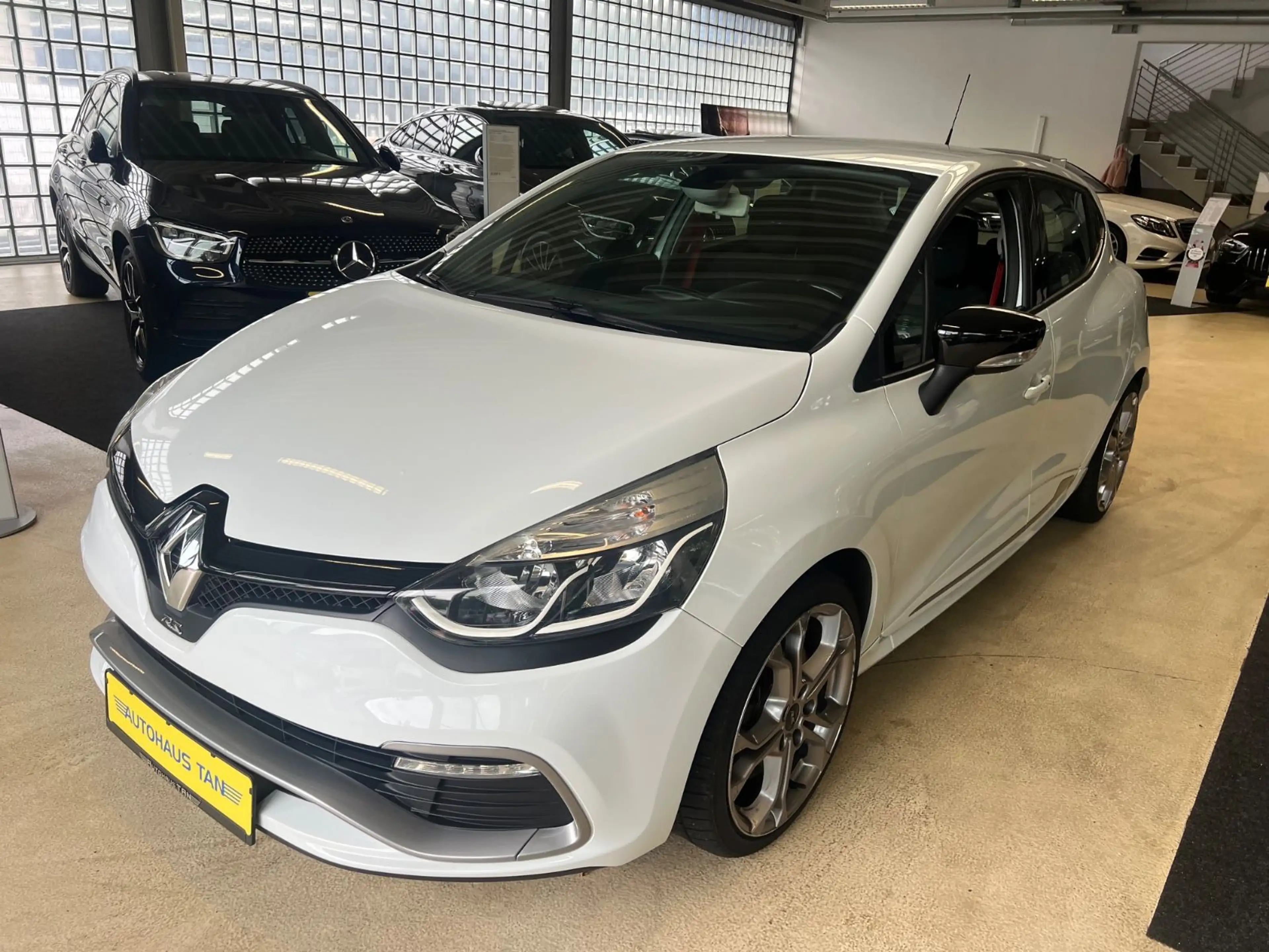 Renault Clio IV RS Renault Sport — photo 9