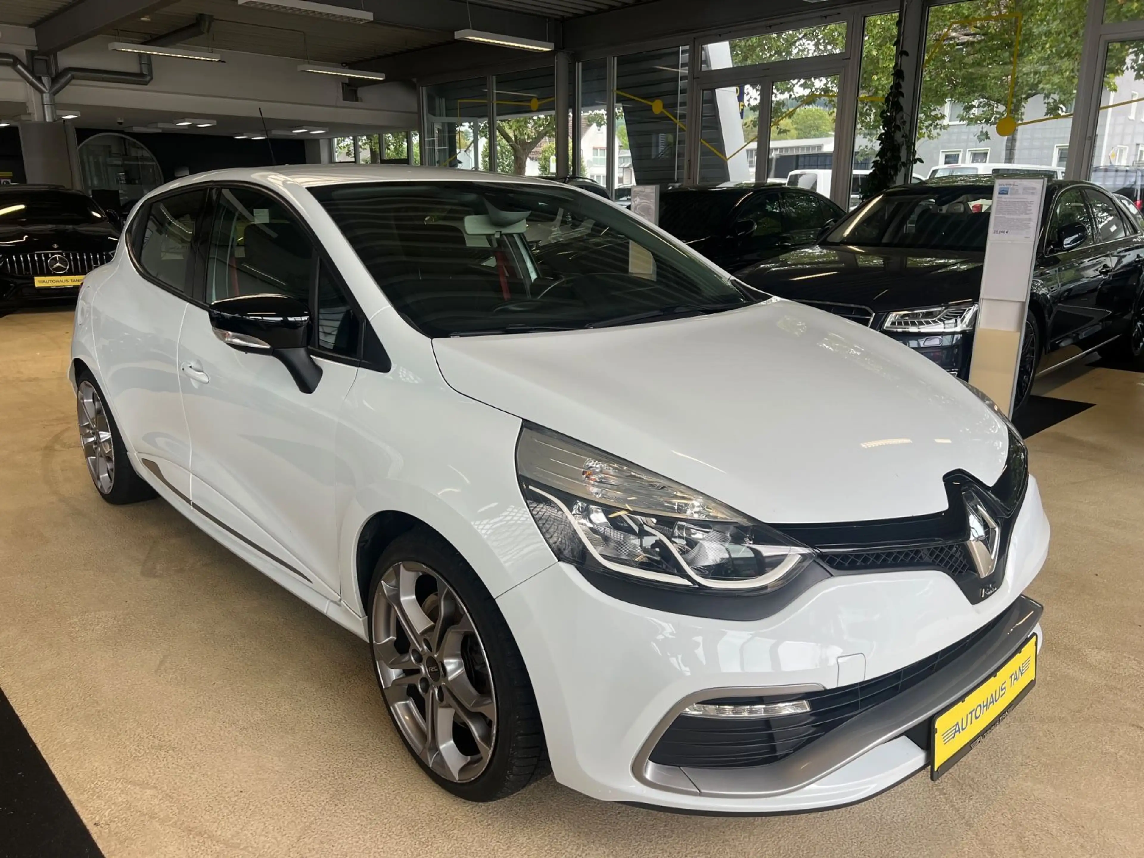 Renault Clio IV RS Renault Sport — photo 3