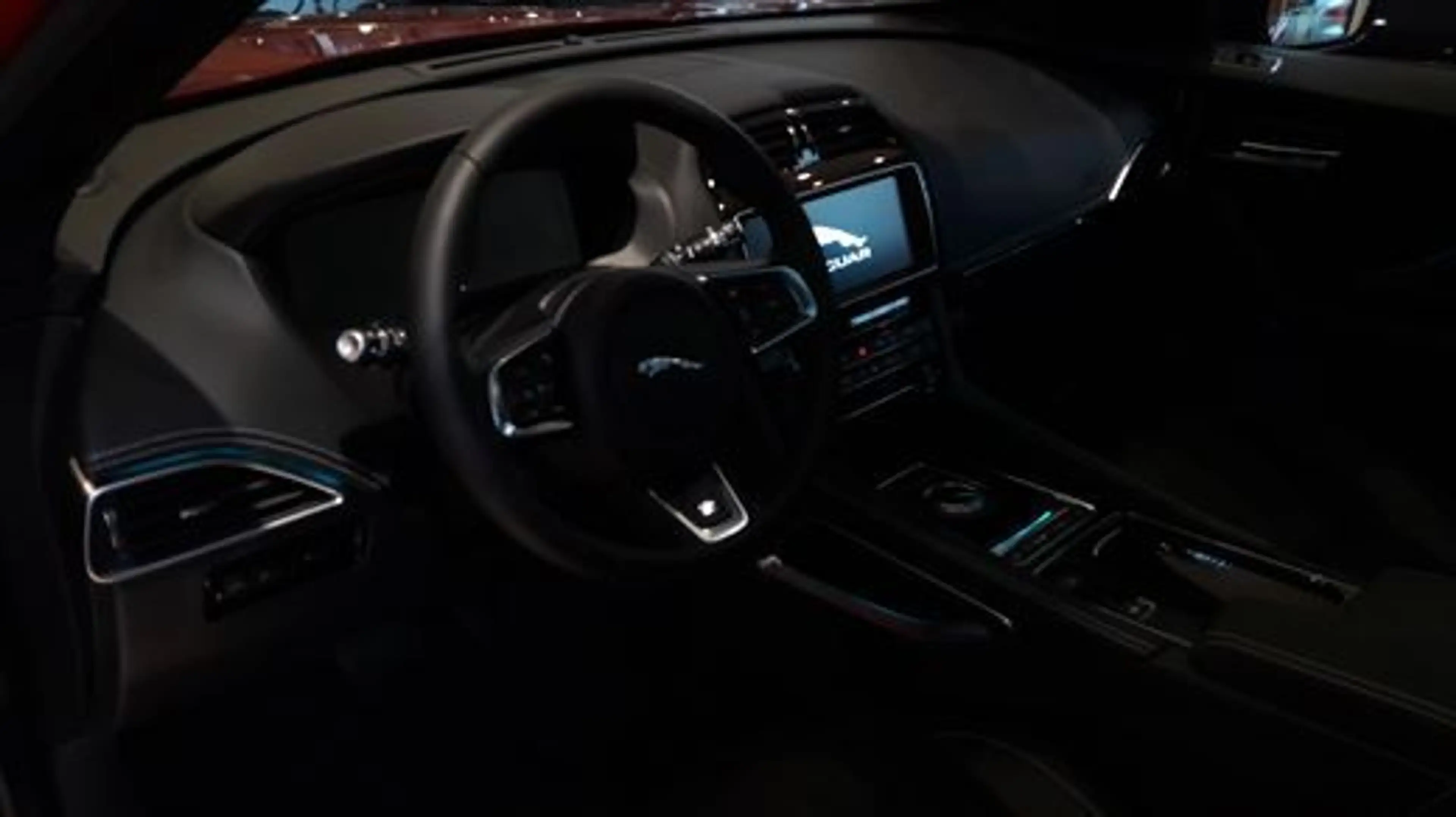 Jaguar F-Pace R-SPORT — photo 5