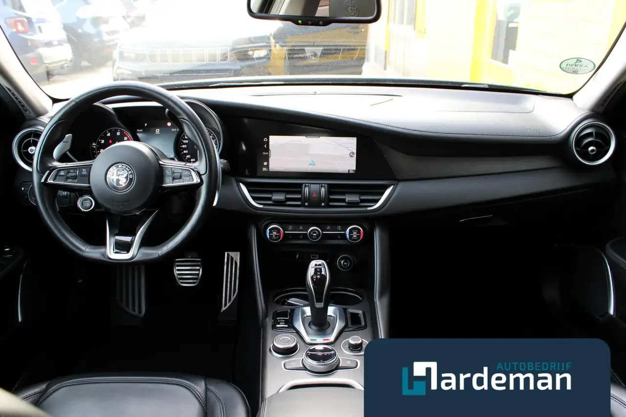 Alfa Romeo Giulia 2021