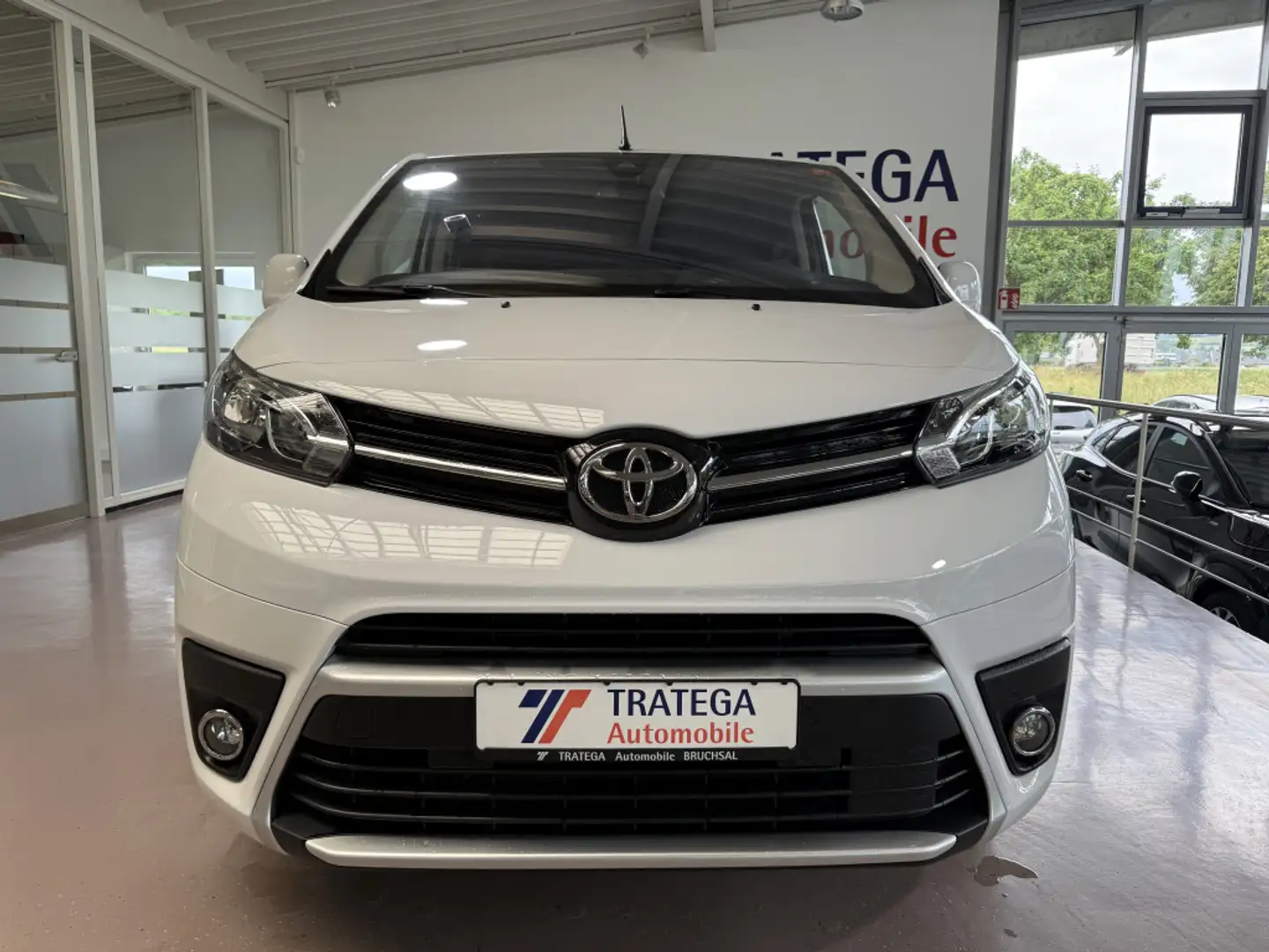 Toyota Proace 2,0 D-4D L1 Team D. AHK ACC TW SH Blanc - 2