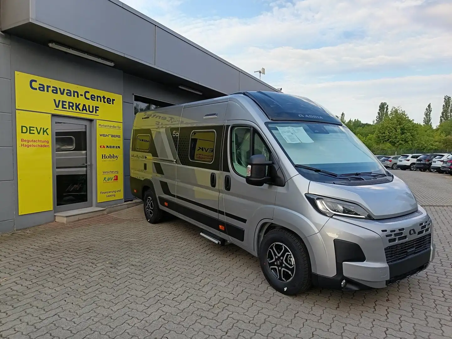 Adria Twin "60Y" 640 SLB*180 PS*4,25t MAXI*COMBI D 6E* Zilver - 2