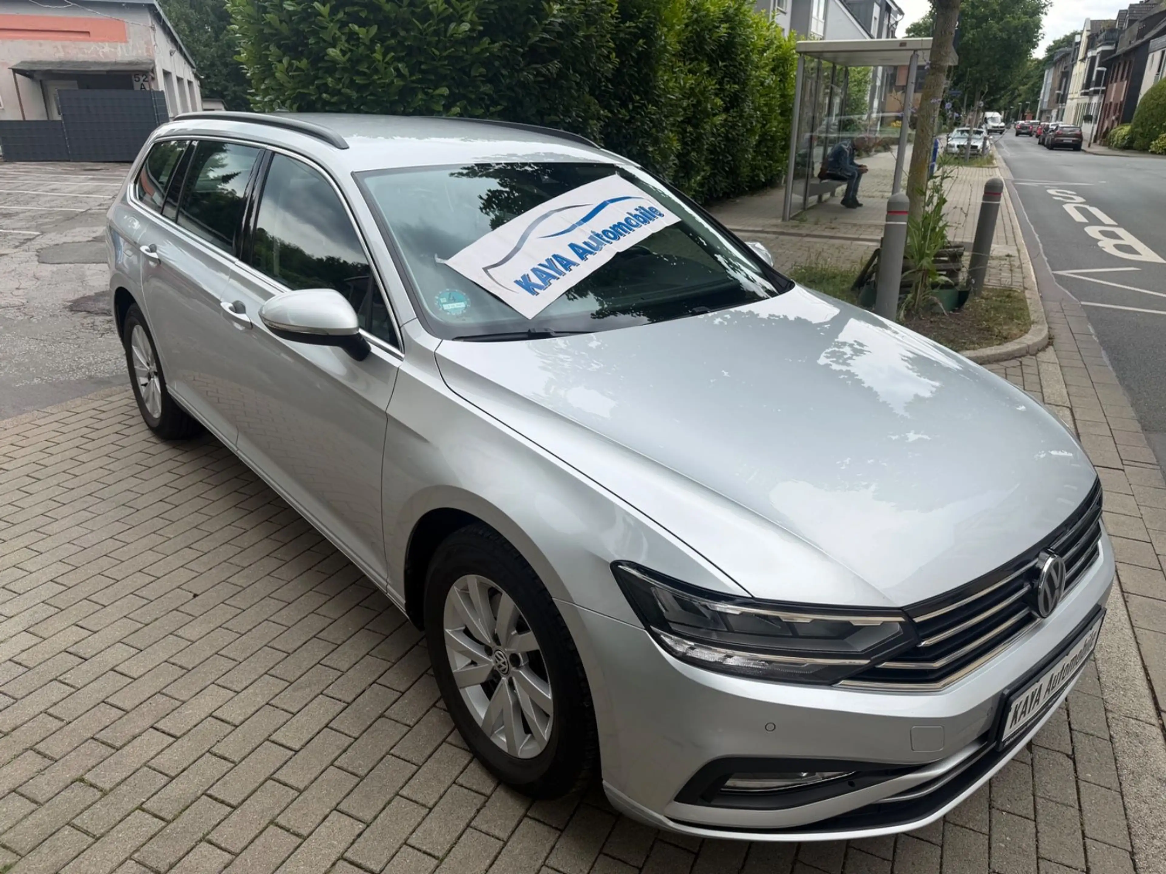 Volkswagen Passat Variant *BUSINESS*TÜV NEU*SHZ*KAMERA*DSG*LED*FACELIFT* — photo 3