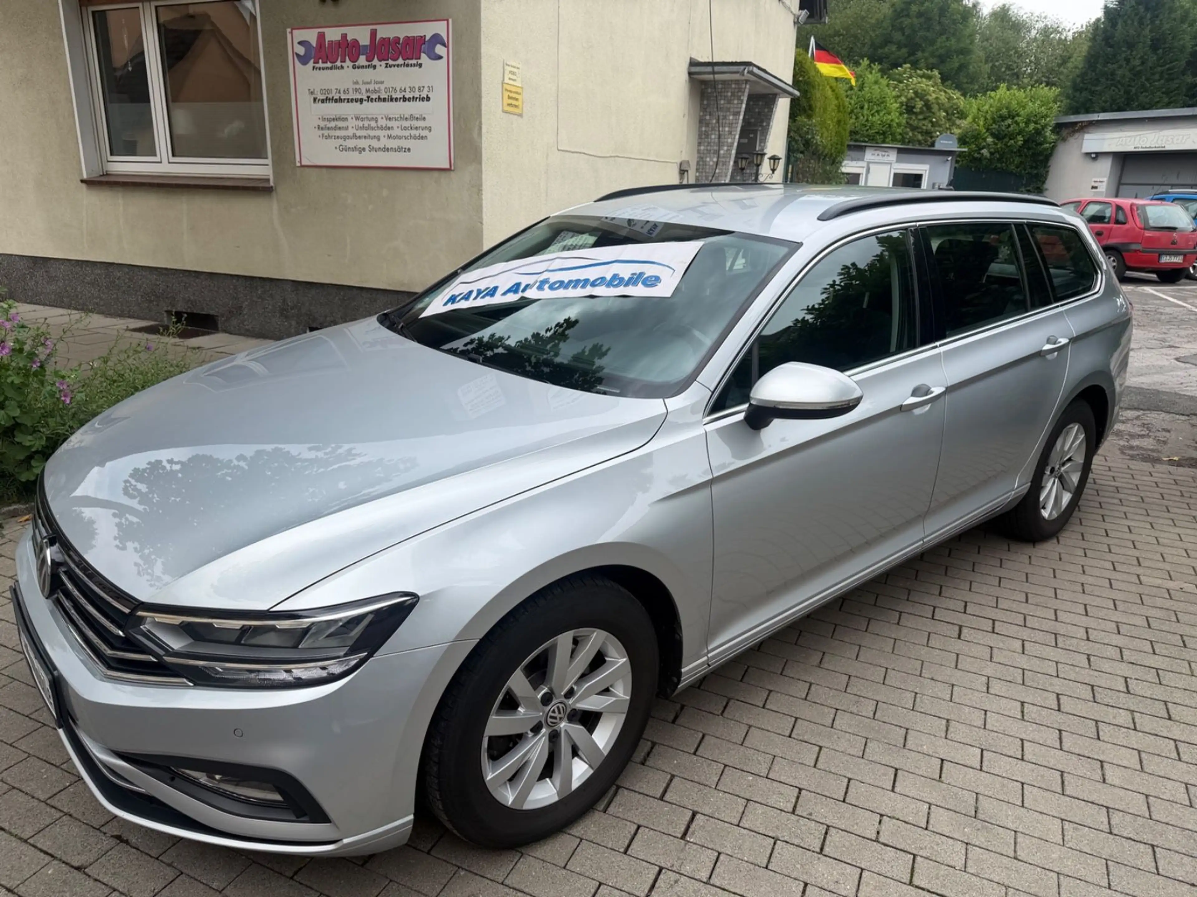 Volkswagen Passat Variant *BUSINESS*TÜV NEU*SHZ*KAMERA*DSG*LED*FACELIFT*