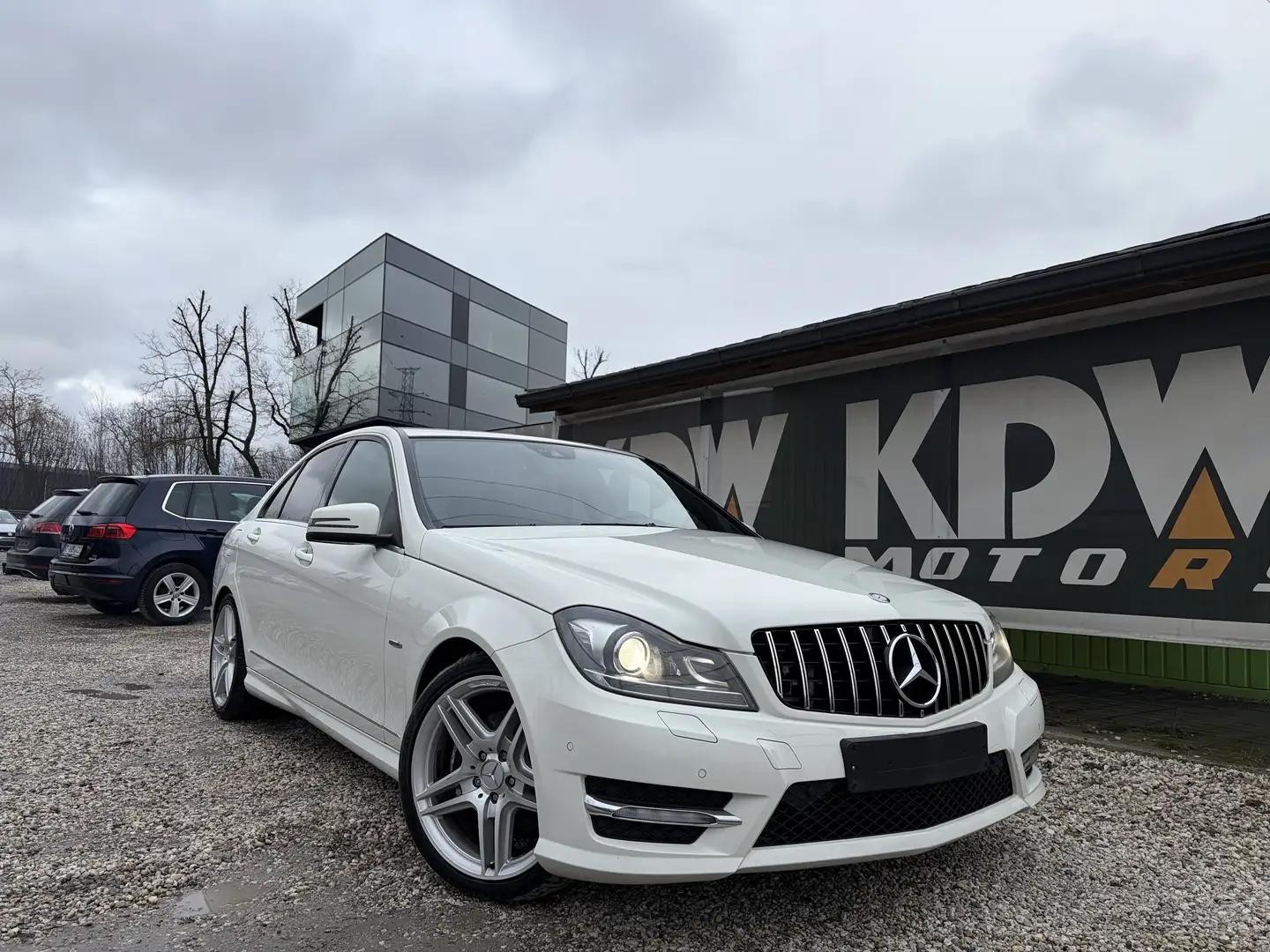 Mercedes-Benz C 300 C 300 CDI 4-Matic BE Avantgarde* INJECTOR PROBLEEM Weiß - 1