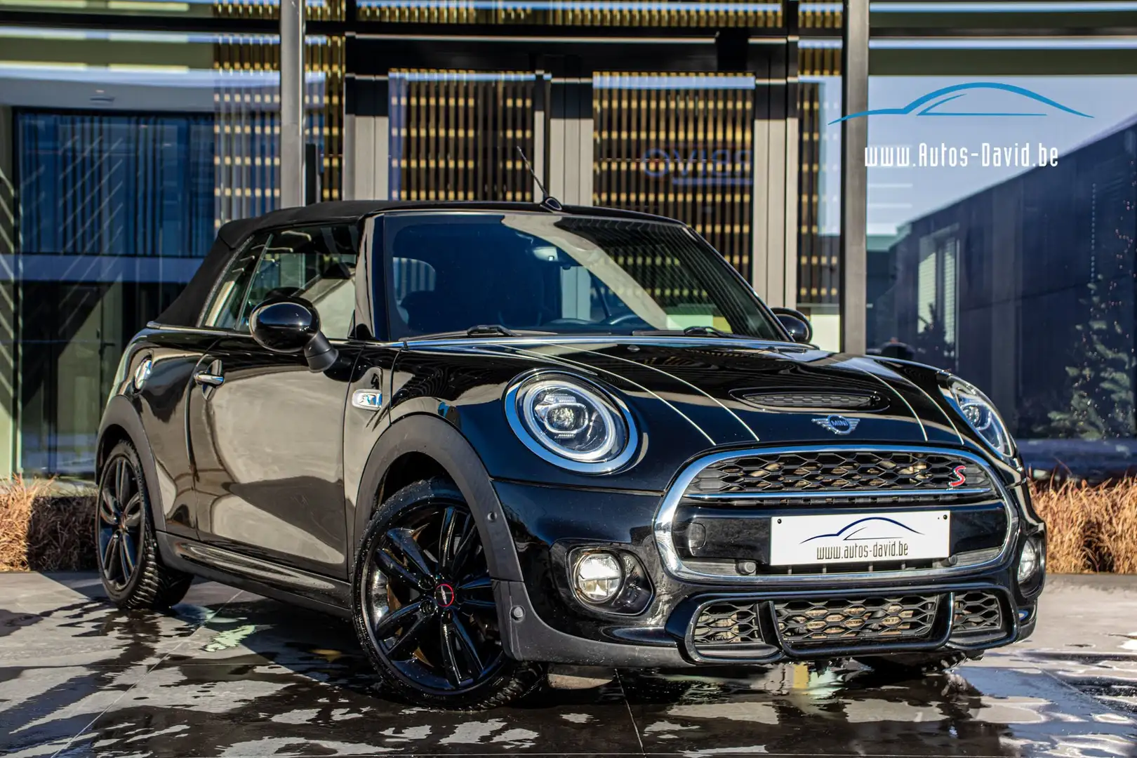 MINI Cooper S Cabrio John Cooper Works 2.0 Turbo / KEYLESS GO / CAMERA Noir - 1
