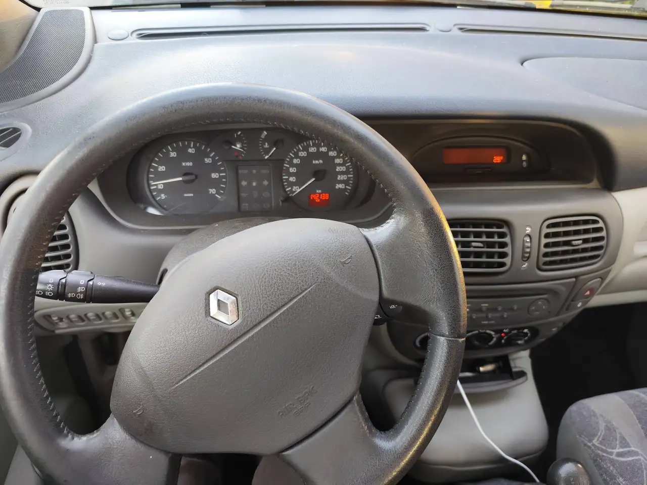 Renault Scenic 1.6 16V RT, foto 8