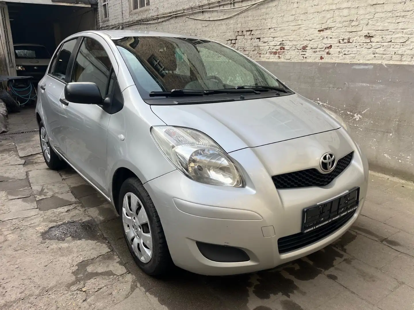 Toyota Yaris 1.4 D-4D Life - 2