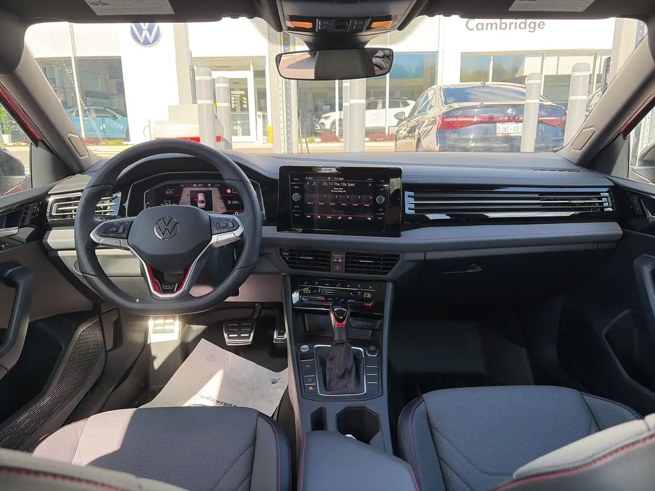 Volkswagen Jetta снимка Volkswagen Jetta