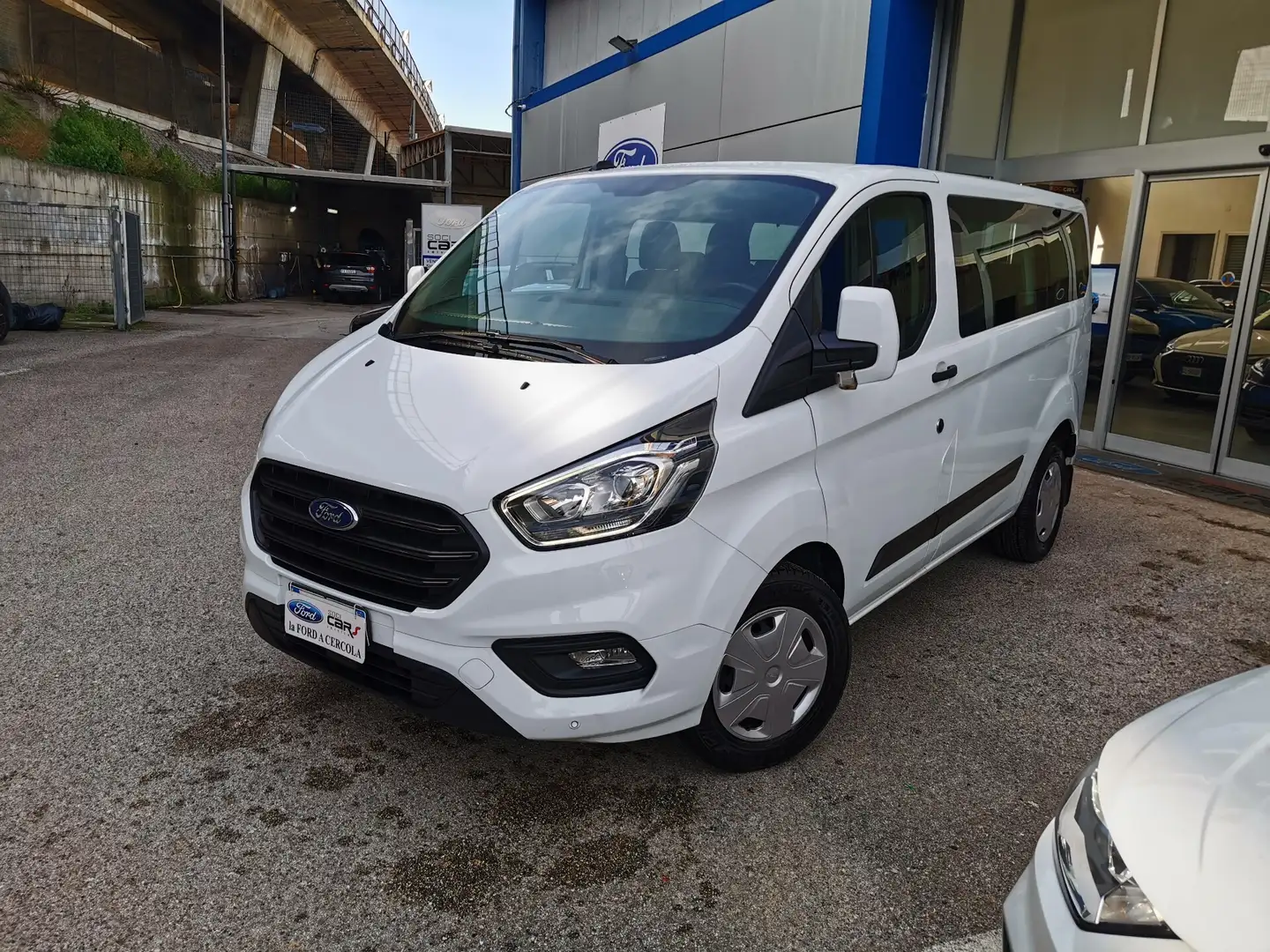 Ford Transit Custom 320 2.0 EcoBlue 130cv PC Combi Trend Iva Detraibil Blanc - 1