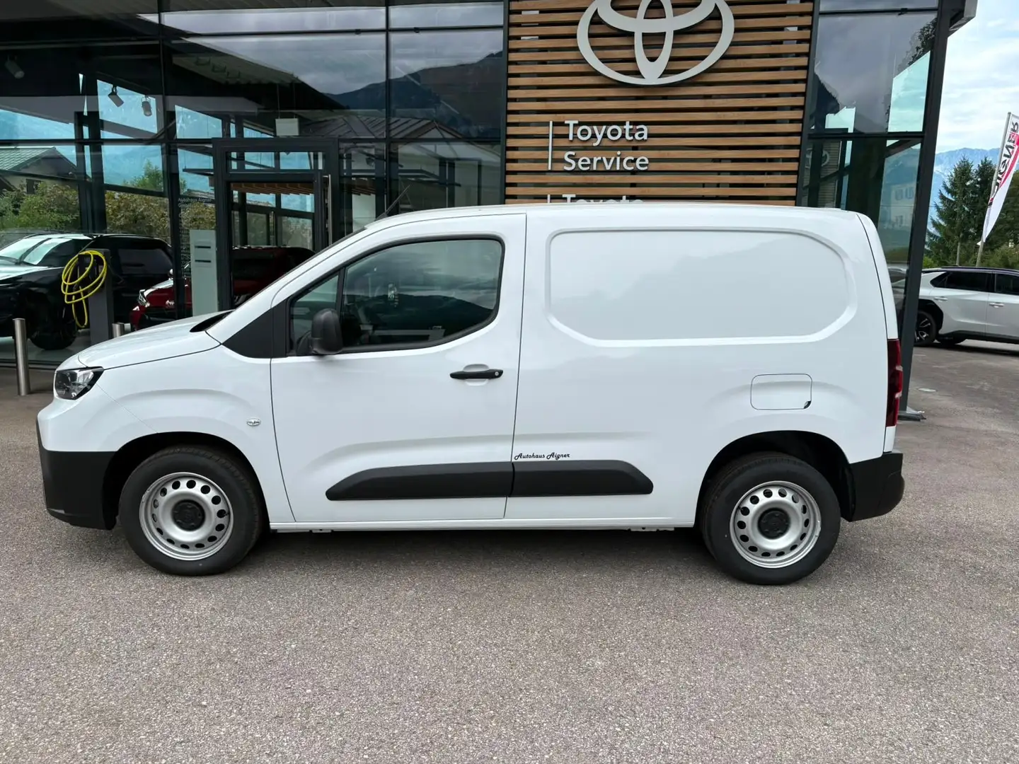 Toyota Proace City Pro Ace City Kasten 1,5 D 100 L1 ProWork ProWork Weiß - 1