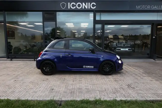 Abarth 595 view 2