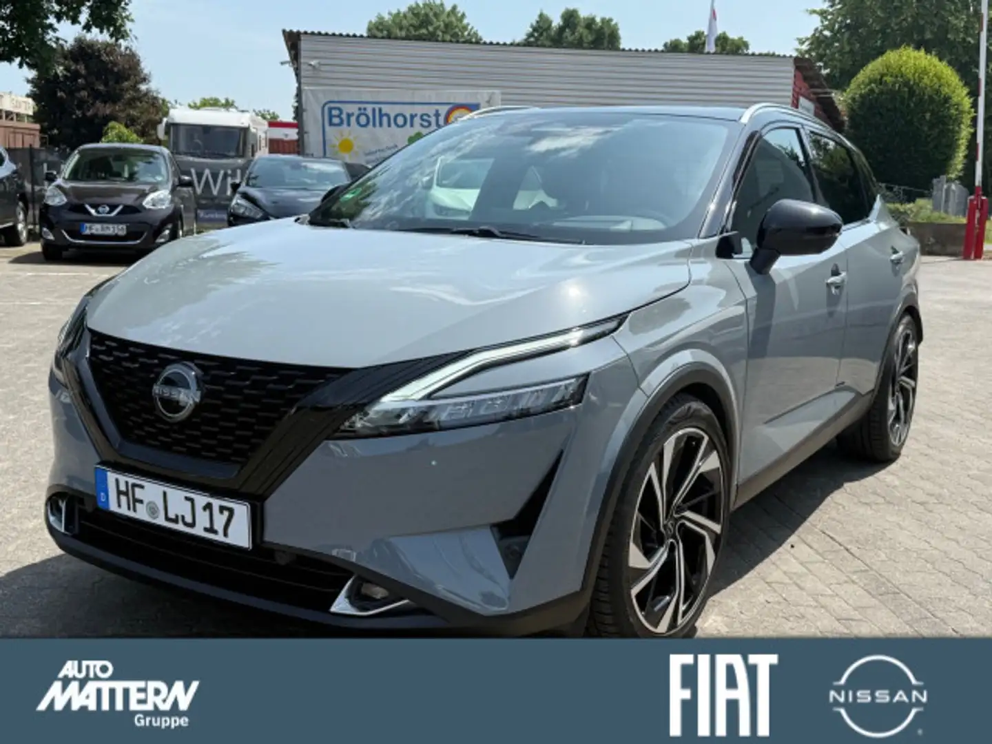 Nissan Qashqai 1.3 DIG-T Tekna+ / Head Up / 20" / Pano Grau - 1