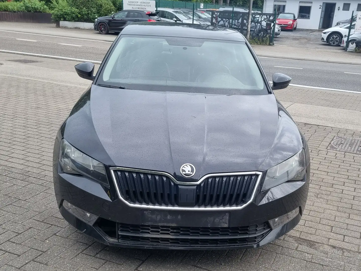 Skoda Superb 1.6 CR TDi Active Zwart - 1