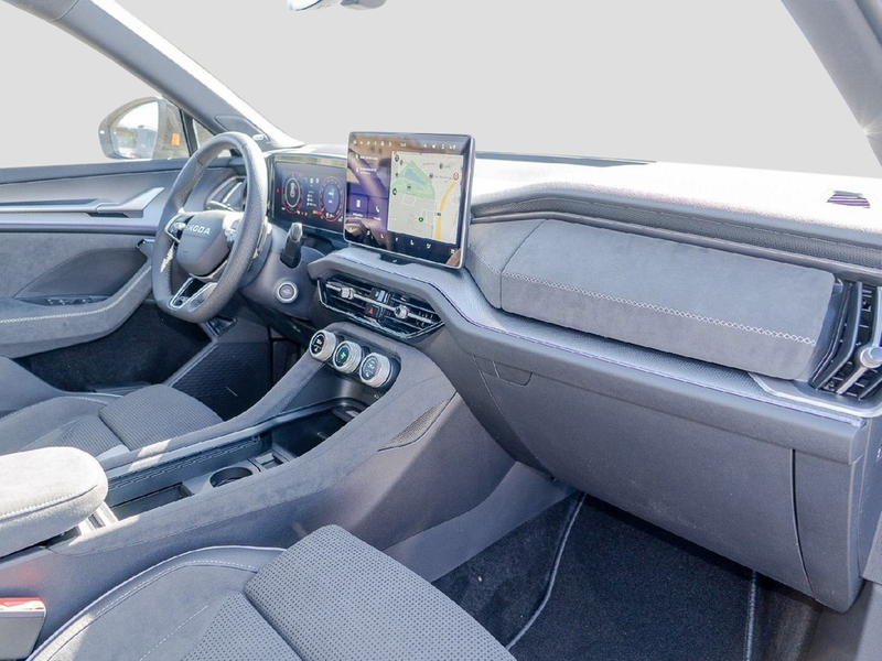 Skoda Kodiaq 1.5 TSI iV DSG Sportline AHK, Matrix — photo 7