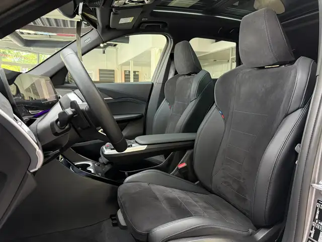 BMW X1 view 14