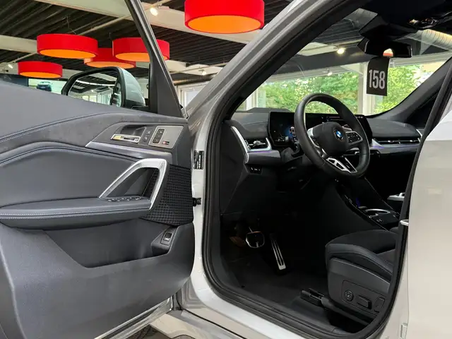 BMW X1 view 12