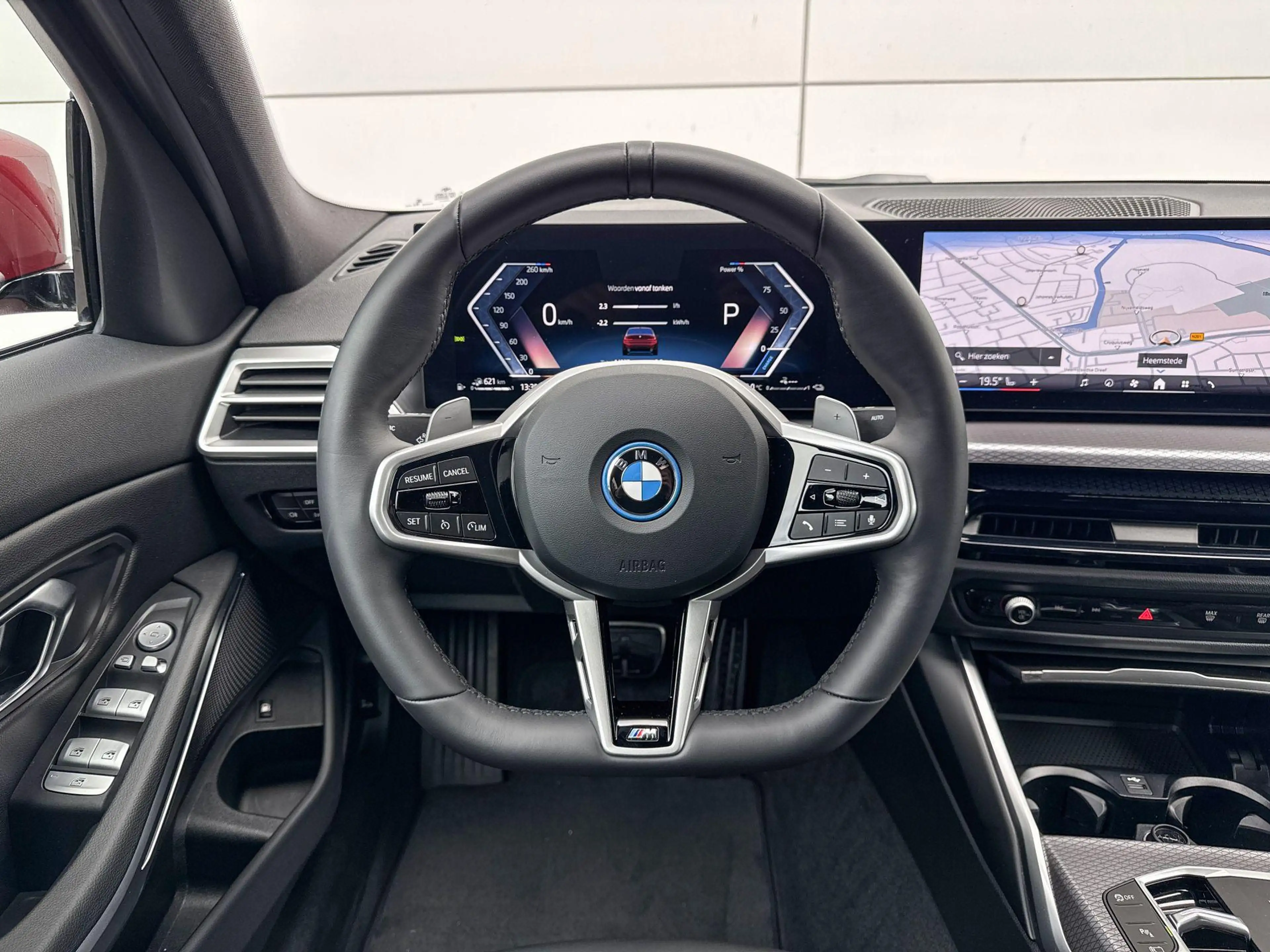 BMW 330 3 Serie Sedan 330e — photo 12