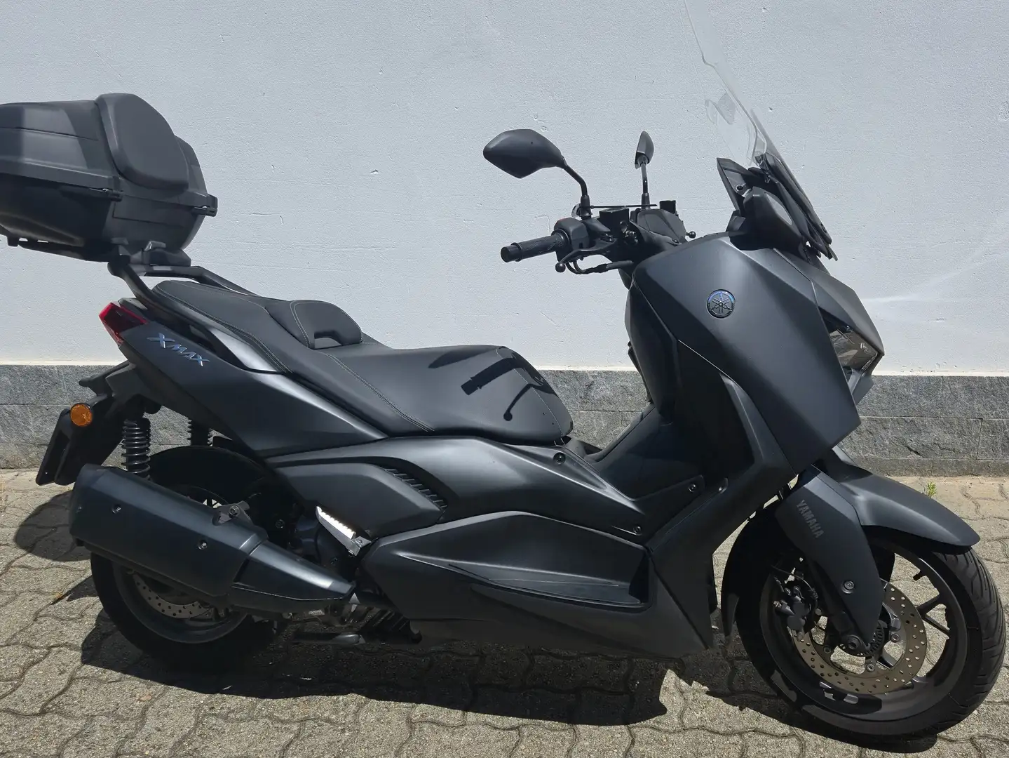 Yamaha X-Max 300 EURO 5 ABS Zwart - 2