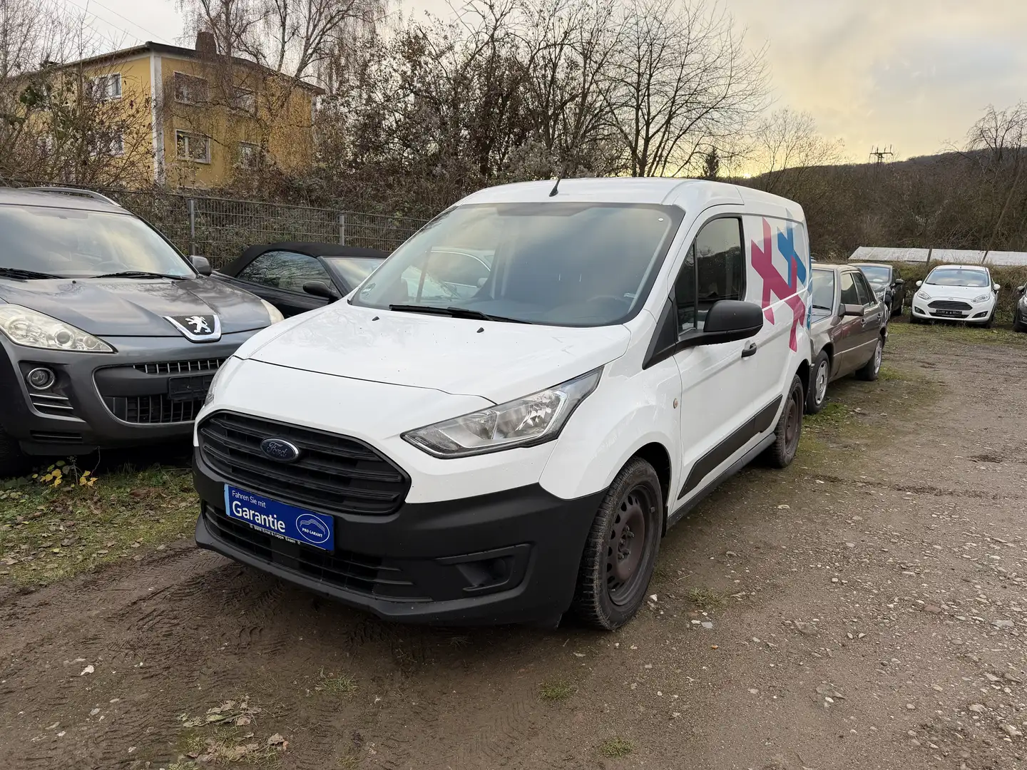 Ford Transit Connect Kasten/Benzin/1.Hand/MwSt ausw./TÜV NEU Weiß - 1