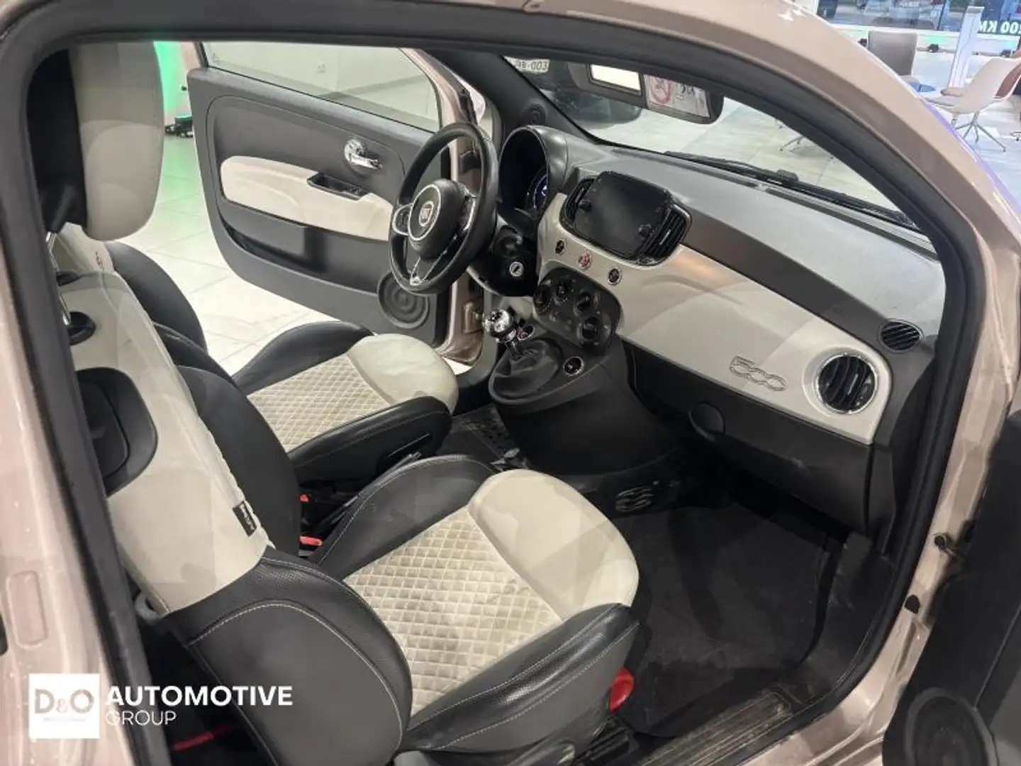 Fiat 500 Lounge Grün - 2