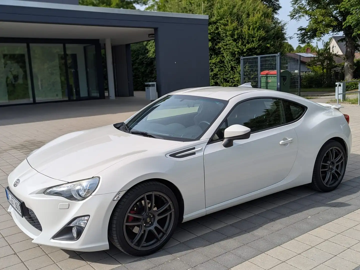 Toyota GT86 Blanc - 1