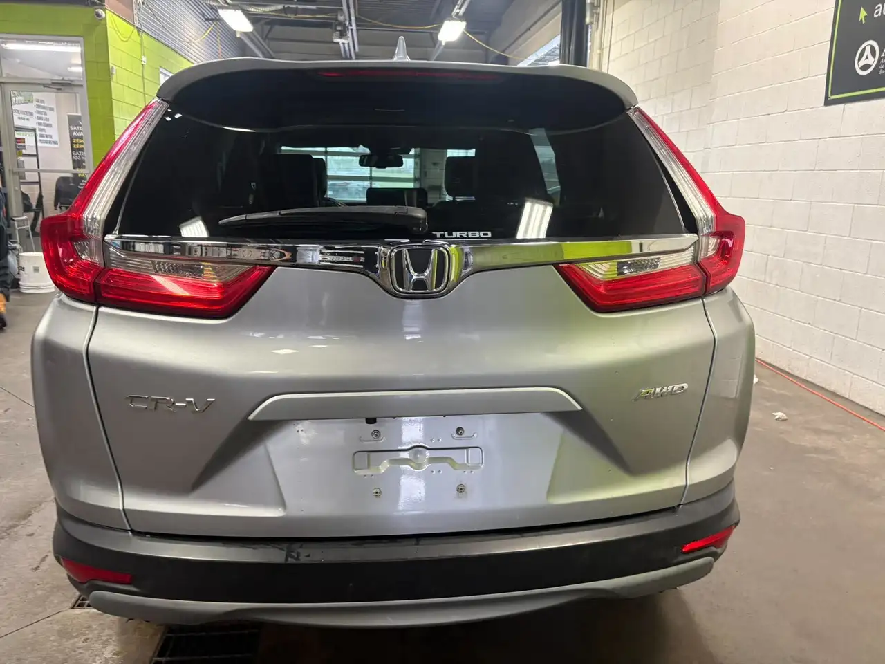 Honda CR-V снимка Honda CR-V