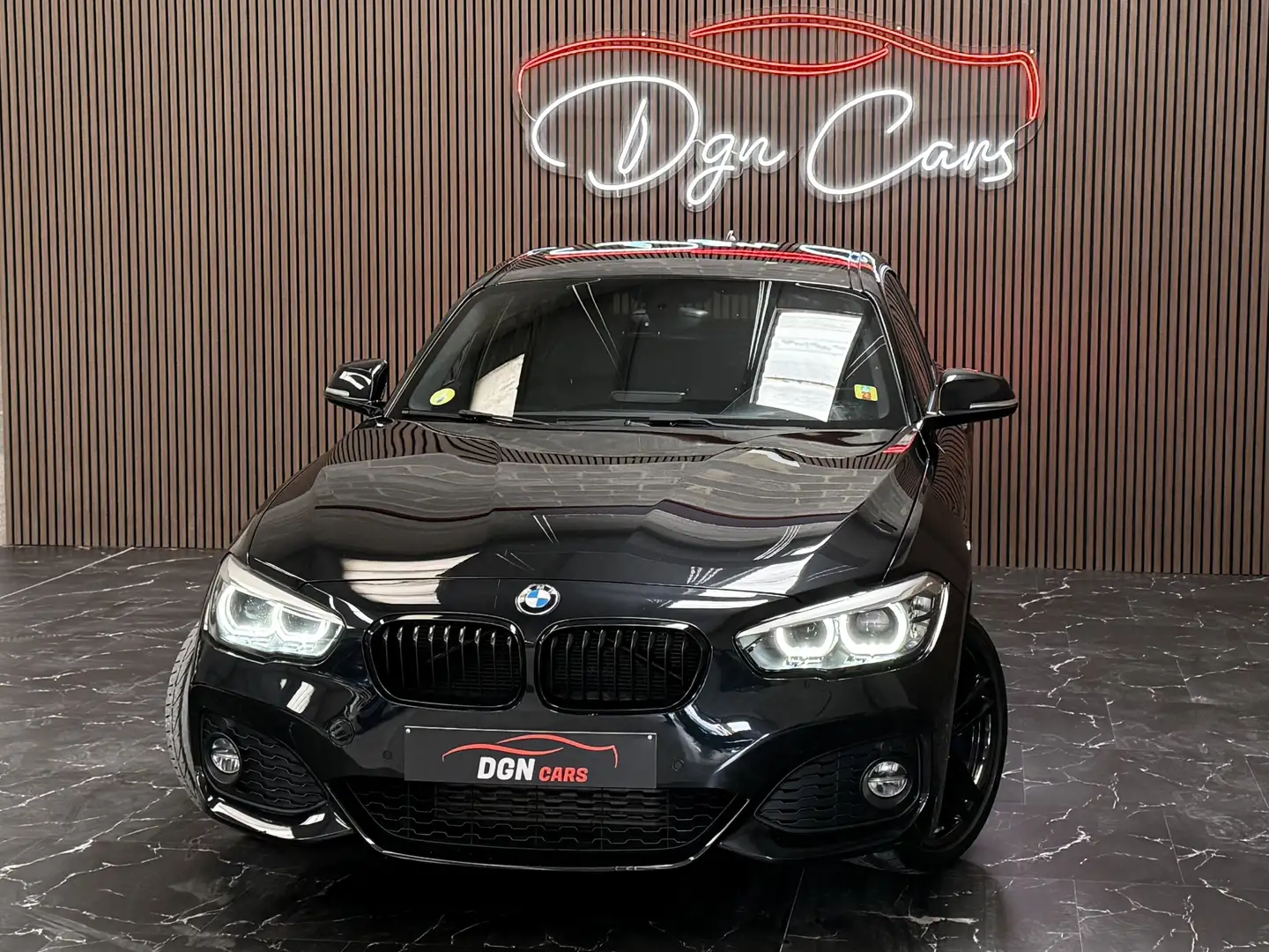 BMW 118 118D PACK M SHADOW LINE Schwarz - 1