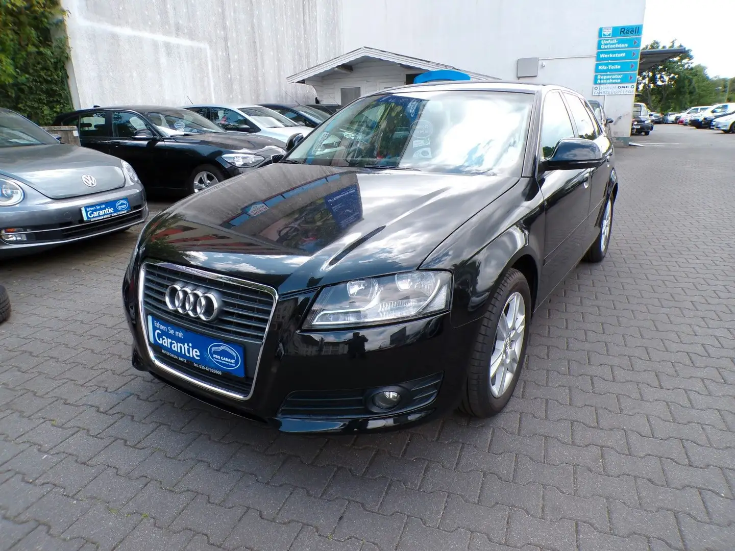 Audi A3 1.6 Schwarz - 1