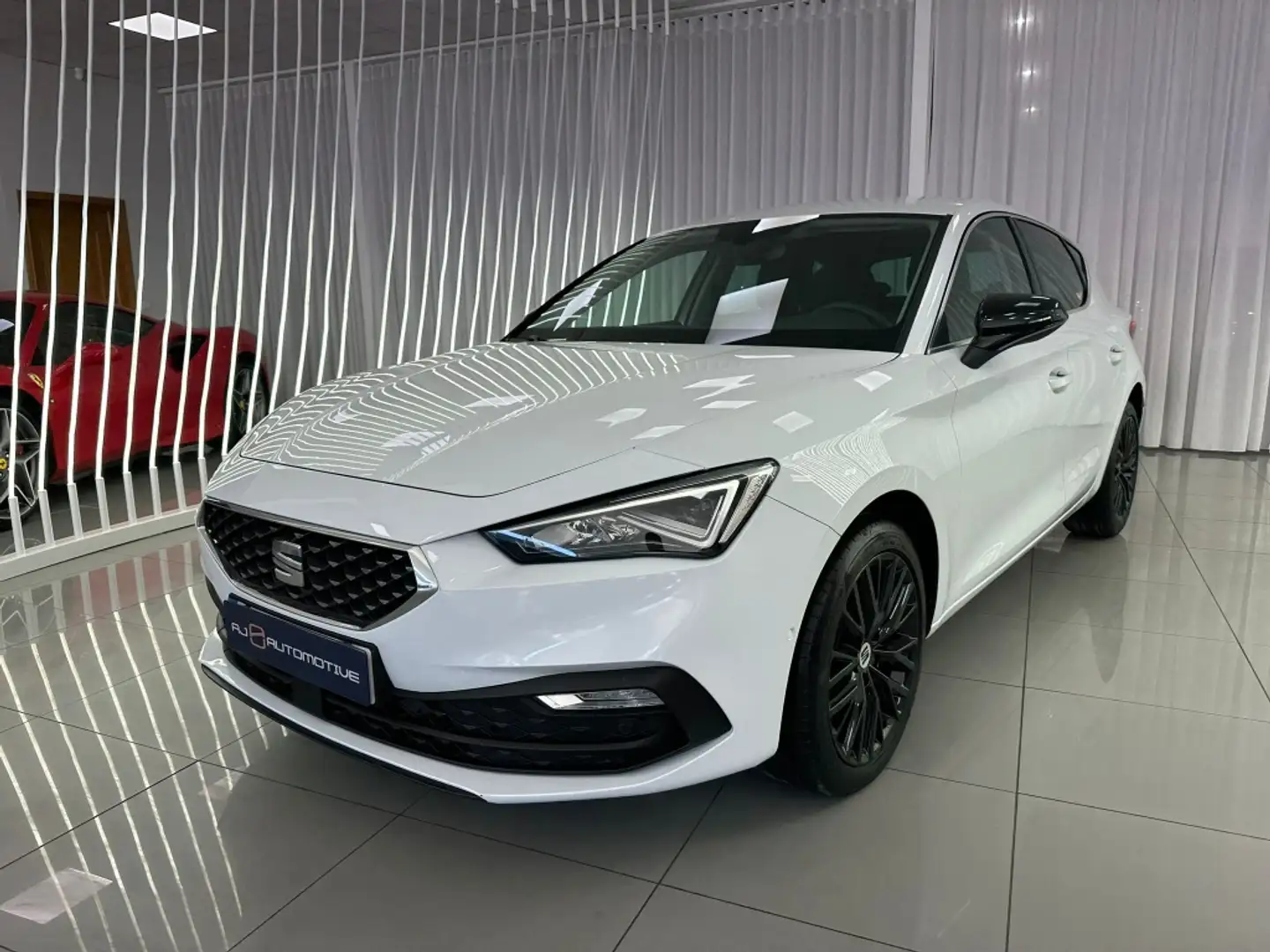 SEAT Leon 2.0TDI CR S&S Xcellence DSG-7 150 Blanco - 1