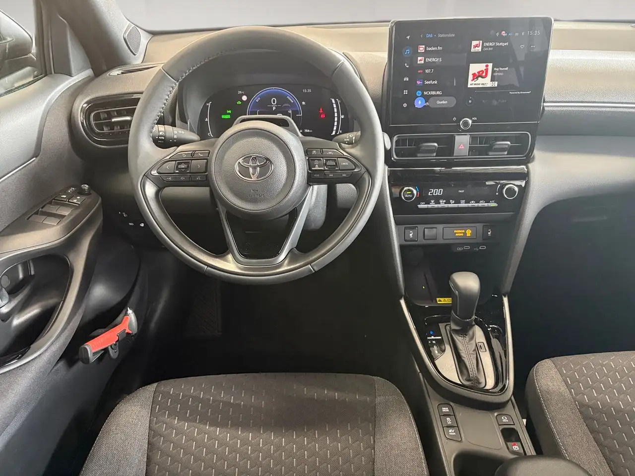 Toyota Yaris Cross 2026 — фото 10