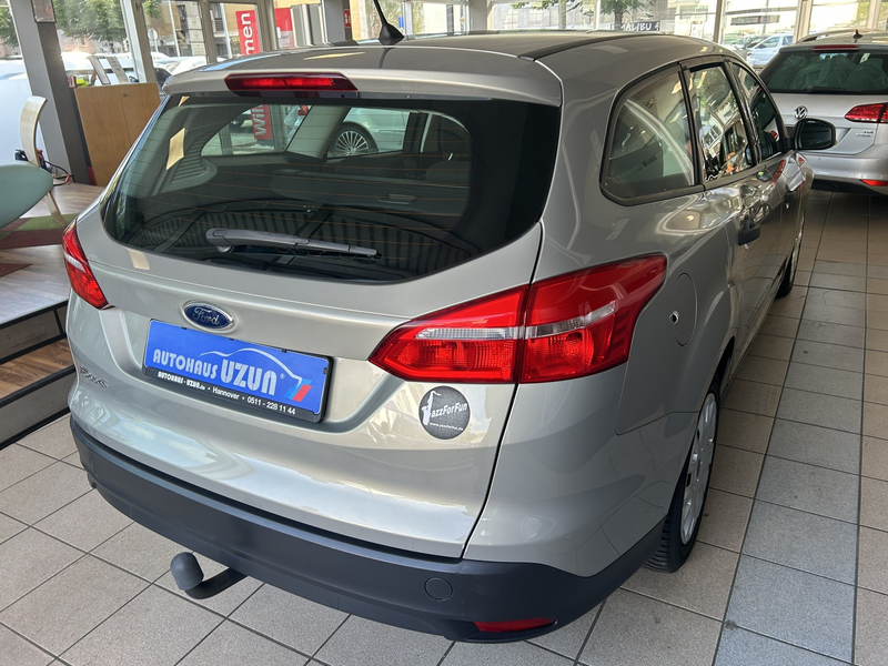 Ford Focus Turnier 1.6 1.Hand Amiente AC AHK Scheckhe — photo 13