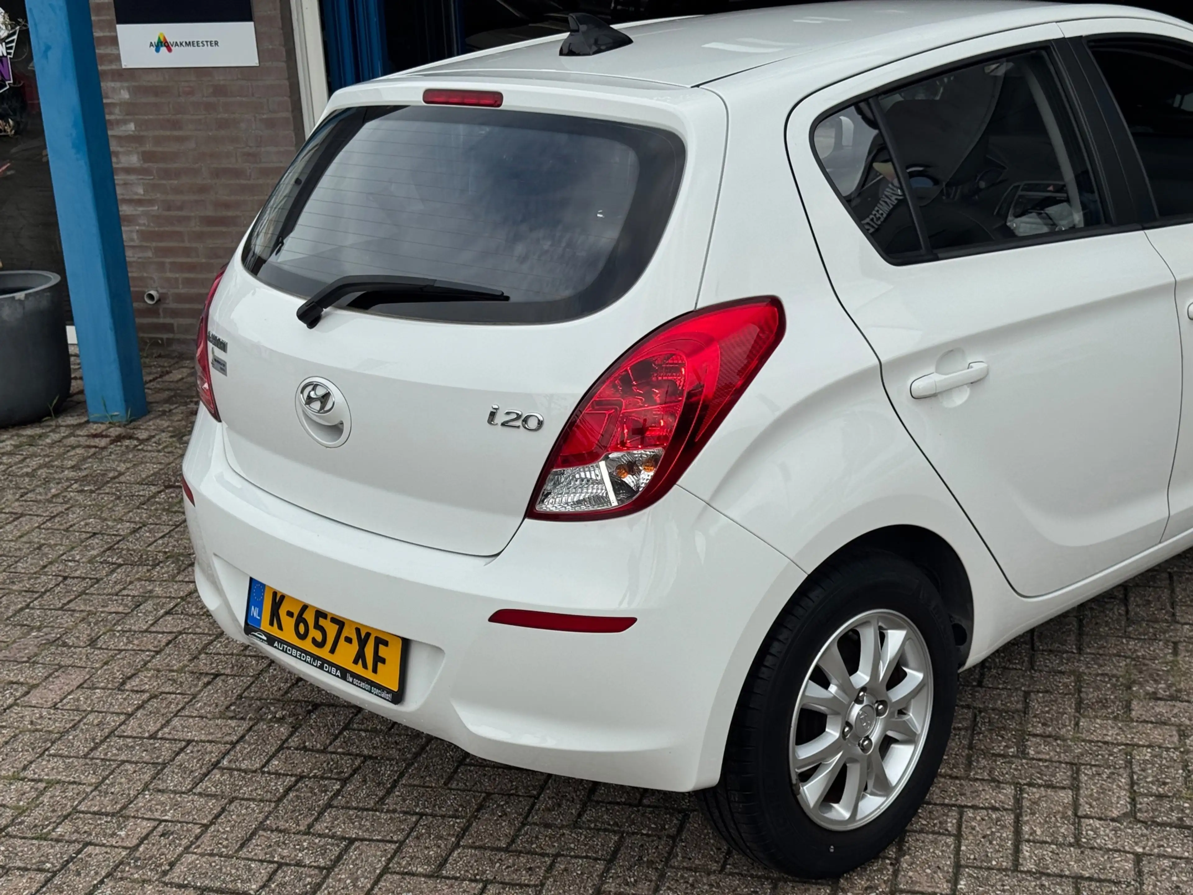 Hyundai i20 1.2i i-Drive 2014 WIT 5drs AIRCO LM APK NAP! — photo 7