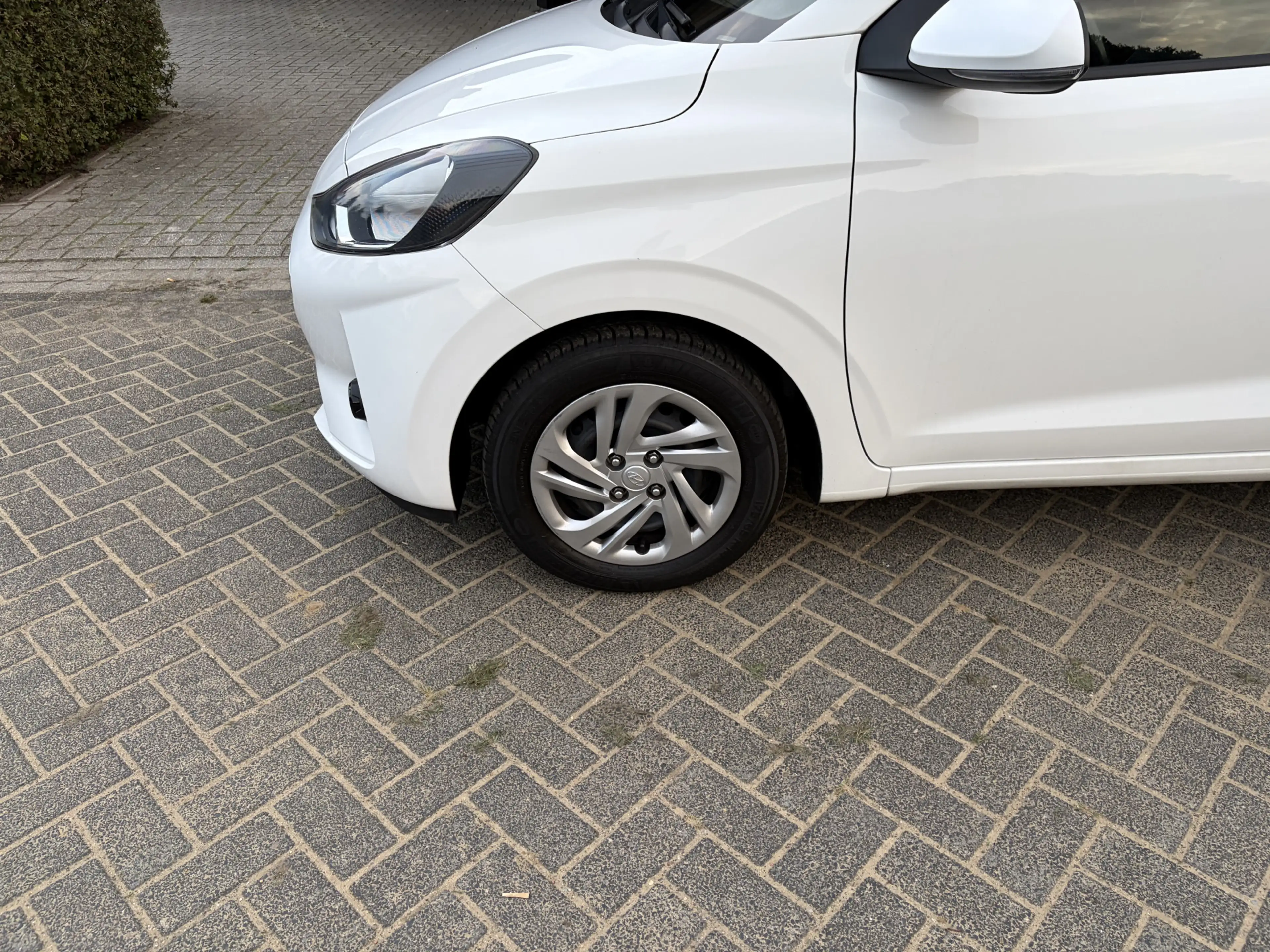 Hyundai i10 1.0 Comfort 5-zits Airco Cv Led App Cruise Nap — photo 15