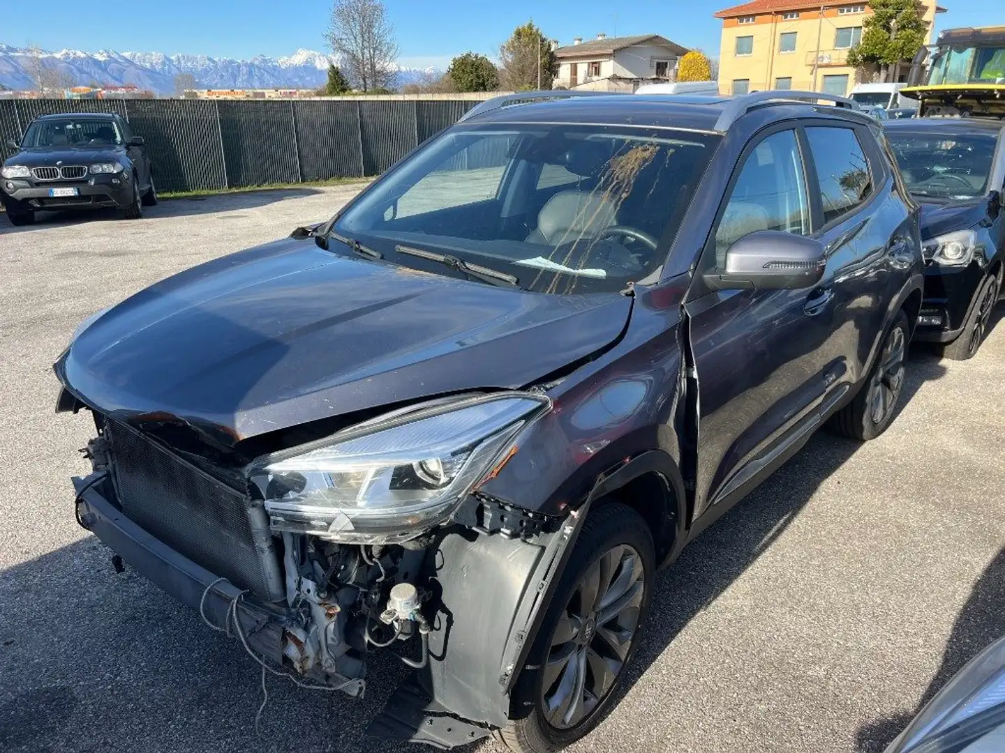 DR Automobiles DR4.0 1.5 Bi-Fuel GPL Grau - 2