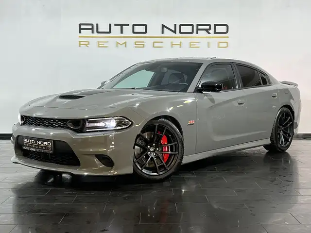 Dodge Charger 6.4 HEMI R/T *Kamera*ACC*Harman*Navi*