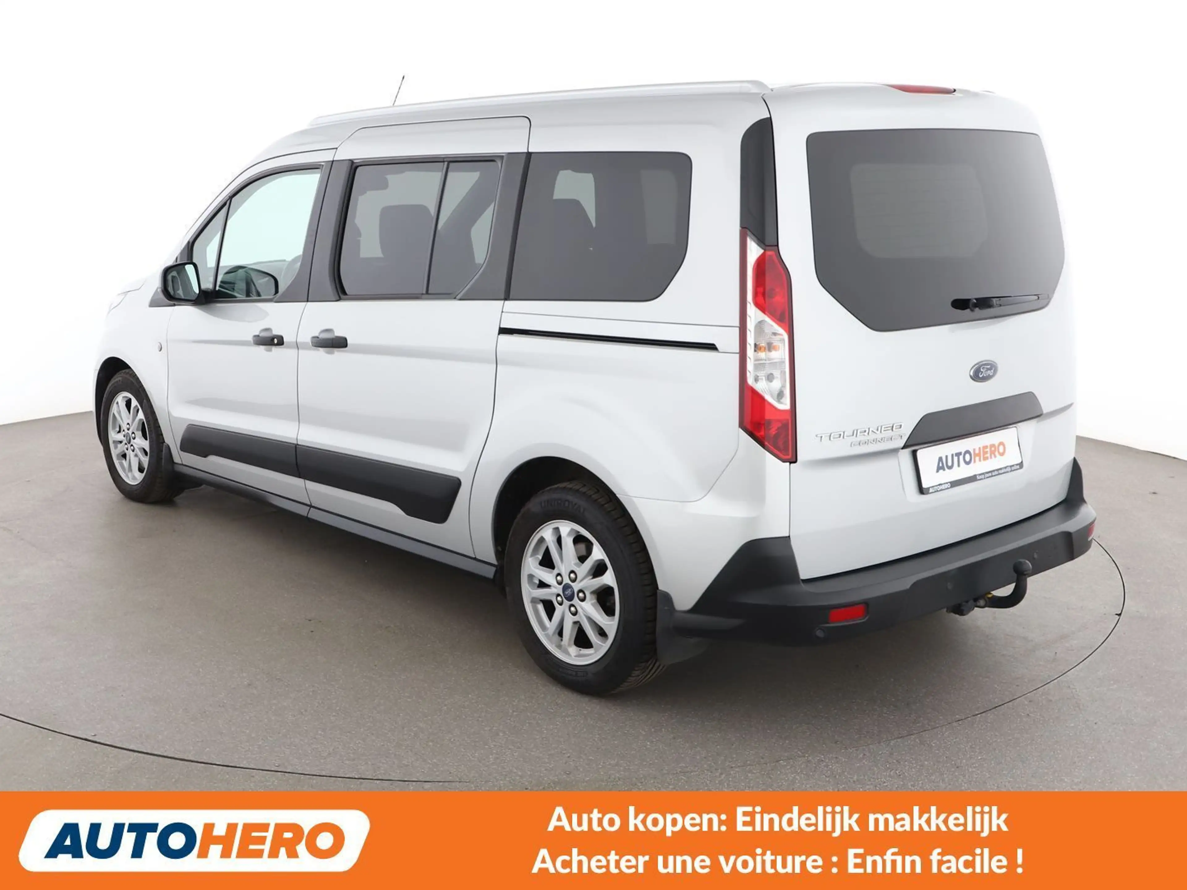 Ford Grand Tourneo 1.5 TDCi EcoBlue Trend — photo 4