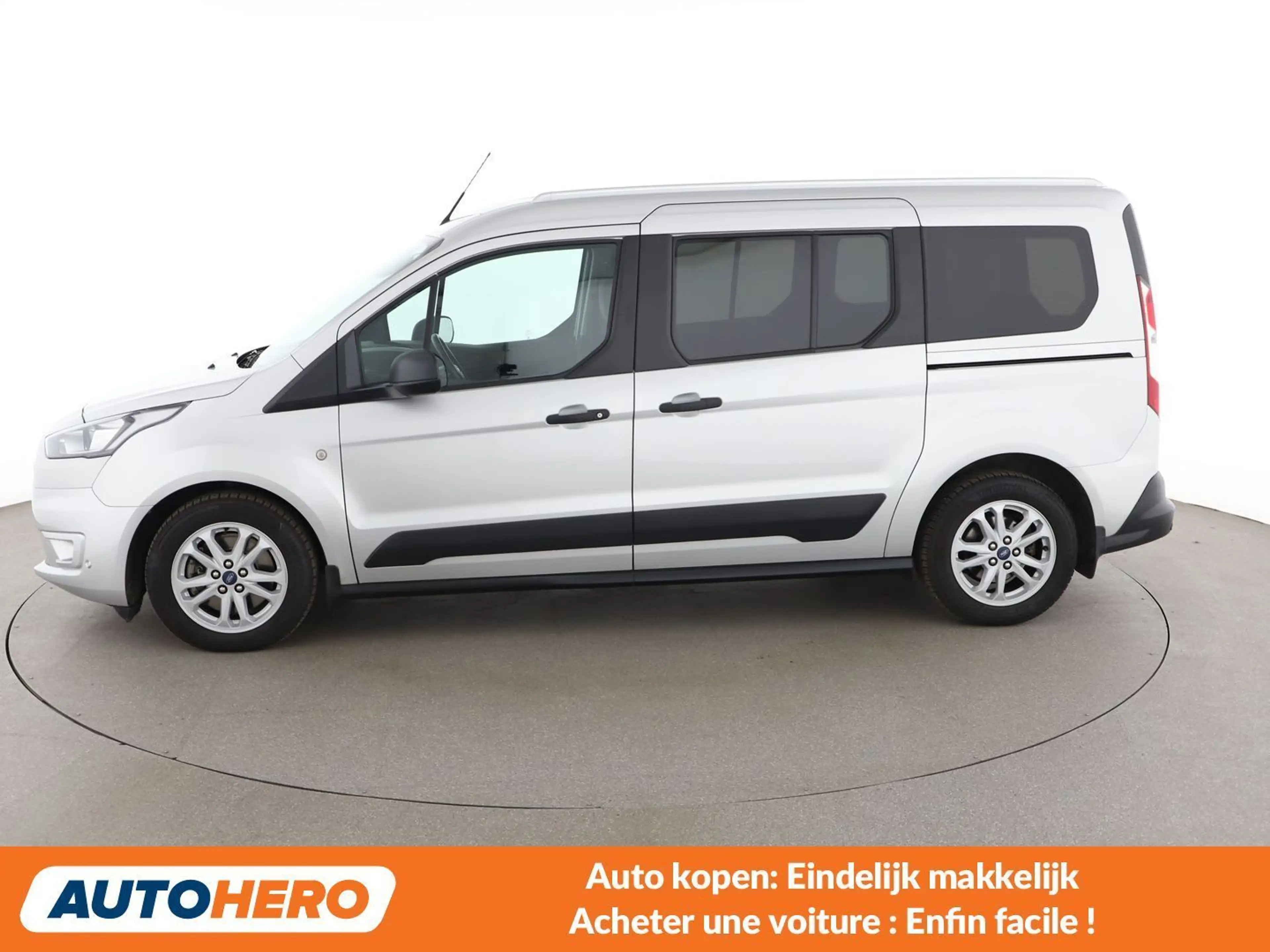 Ford Grand Tourneo 1.5 TDCi EcoBlue Trend — photo 3