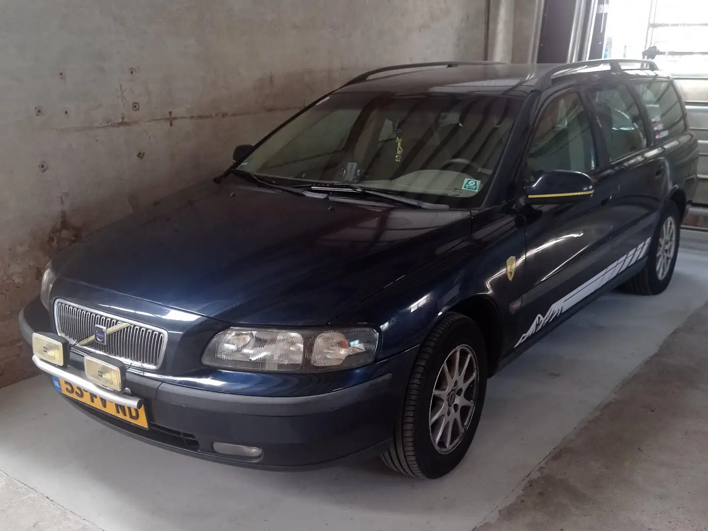 Volvo V70 V70 2.4 Comfort Line Modrá - 2