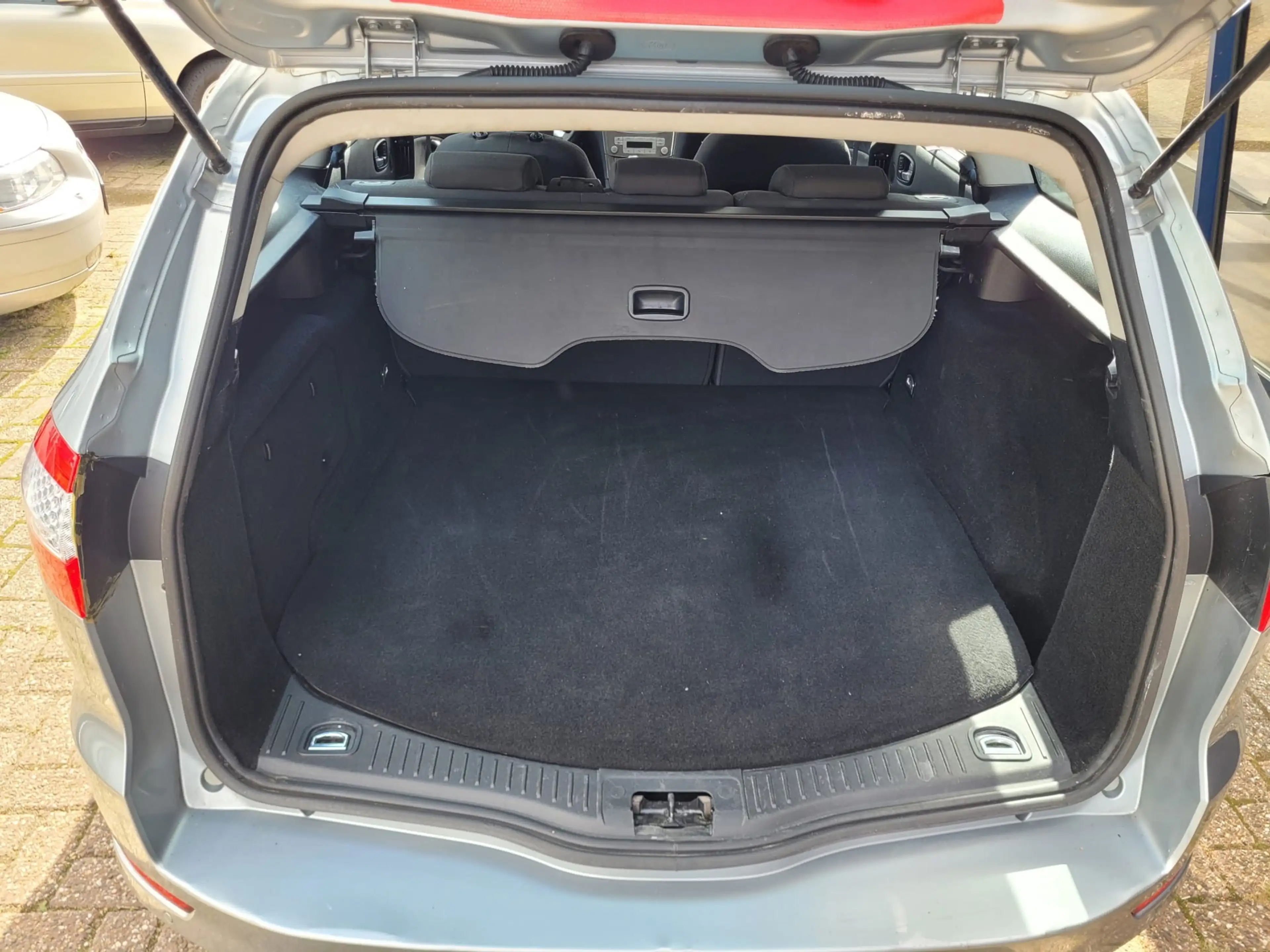 Ford Mondeo Wagon 2.0-16V Limited 1e Eigenaar & 81.000KM! — photo 13